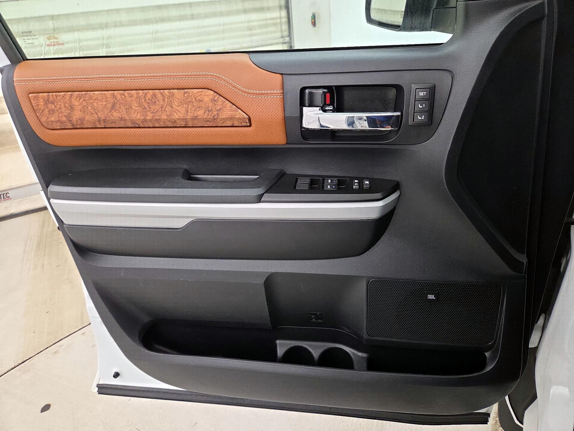 Thumbnail: 2019 Toyota Tundra - 12