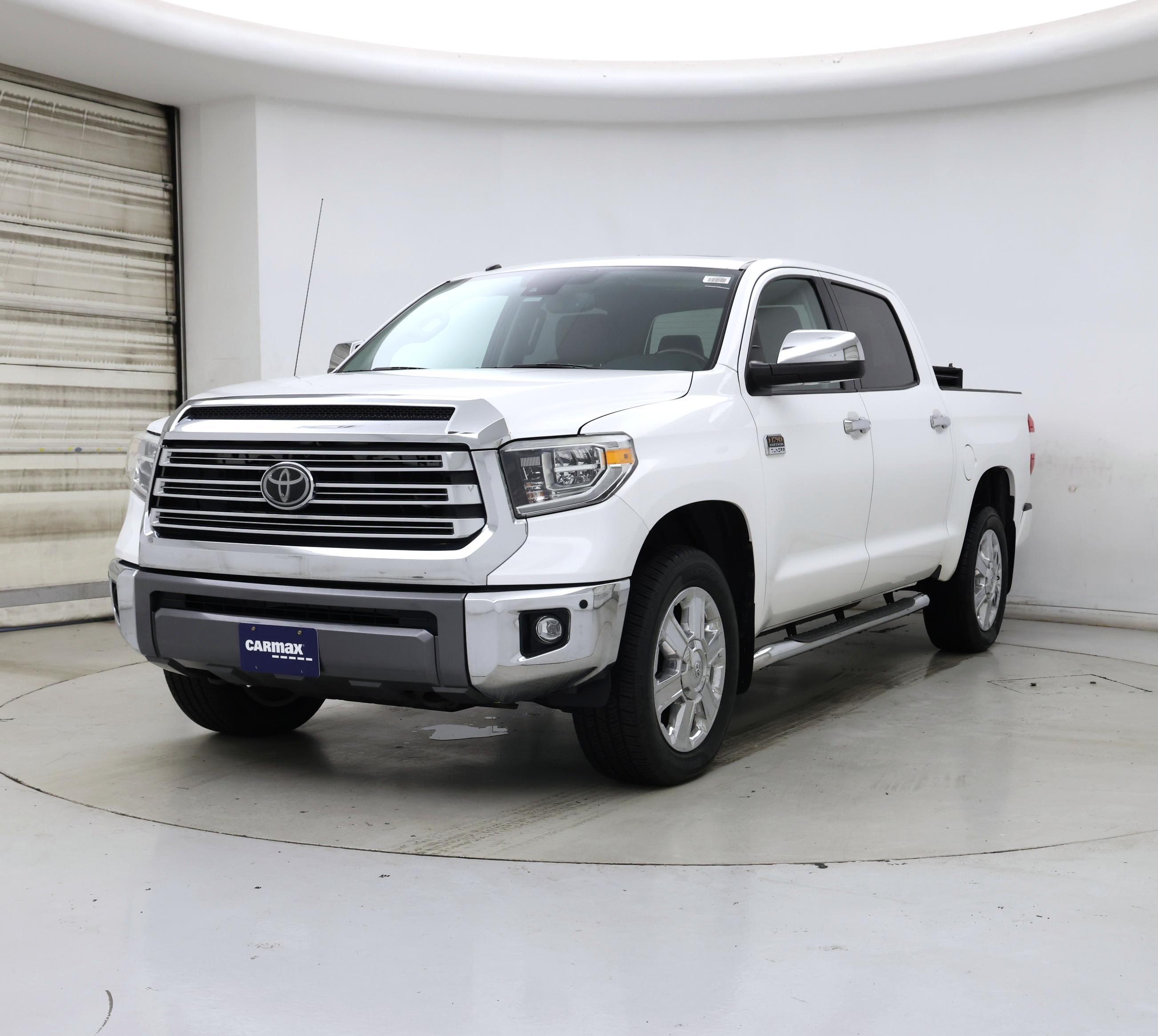 Thumbnail: 2019 Toyota Tundra - 4