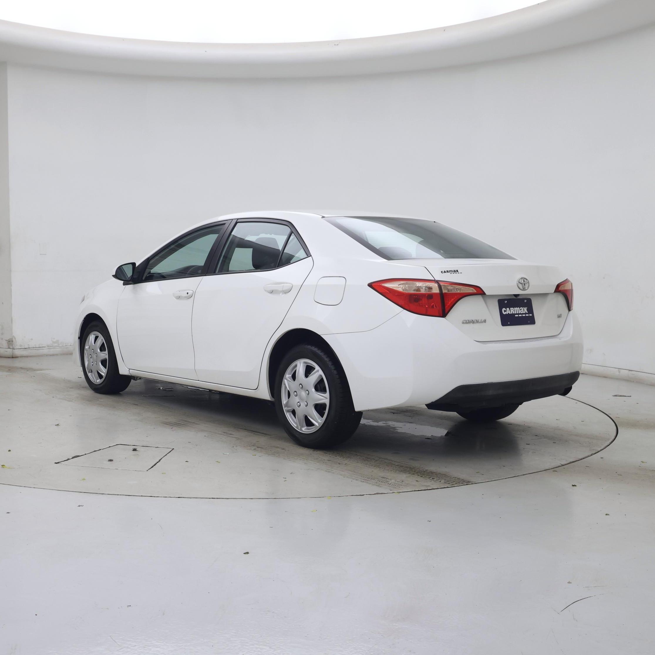 Thumbnail: 2017 Toyota Corolla - 2