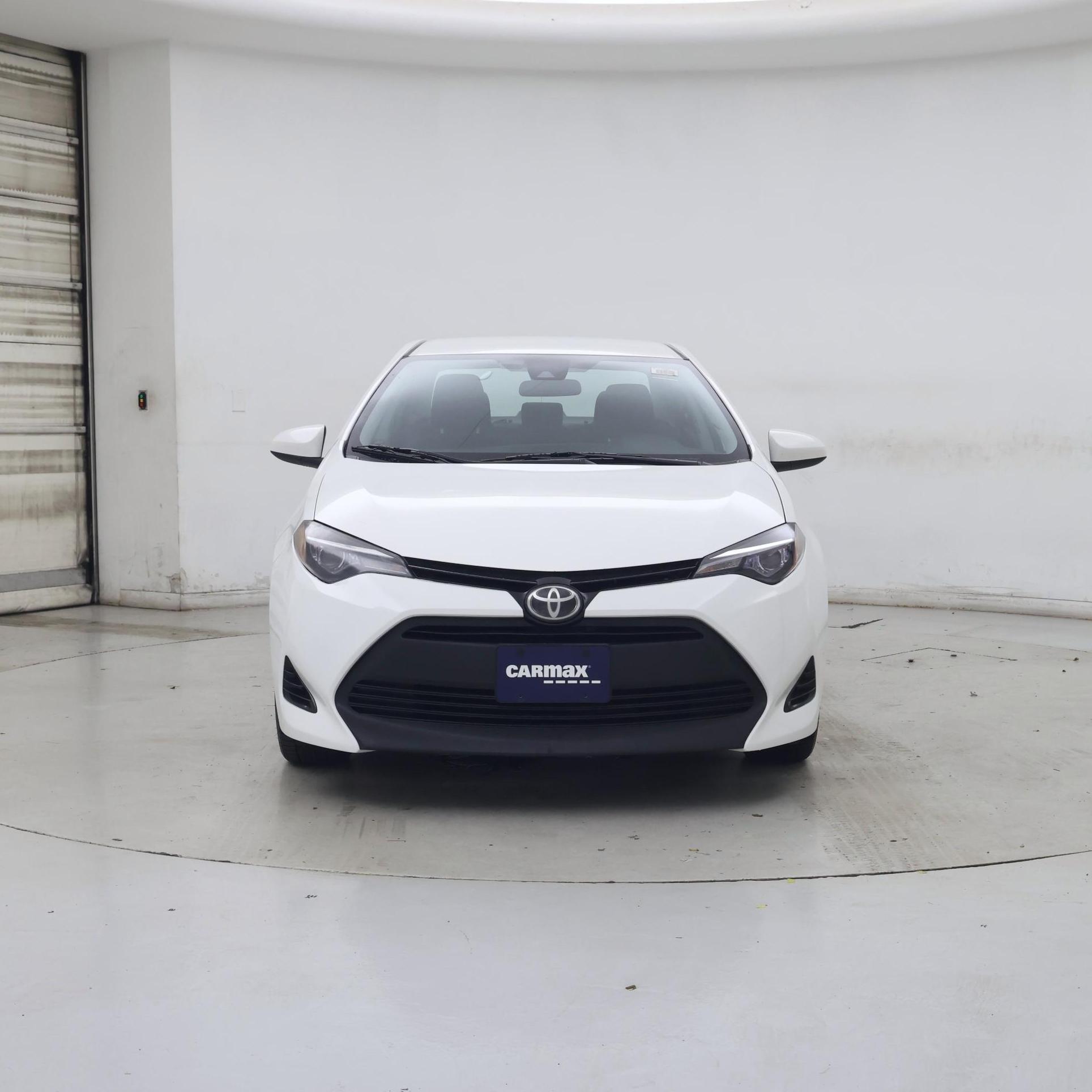 Thumbnail: 2017 Toyota Corolla - 5