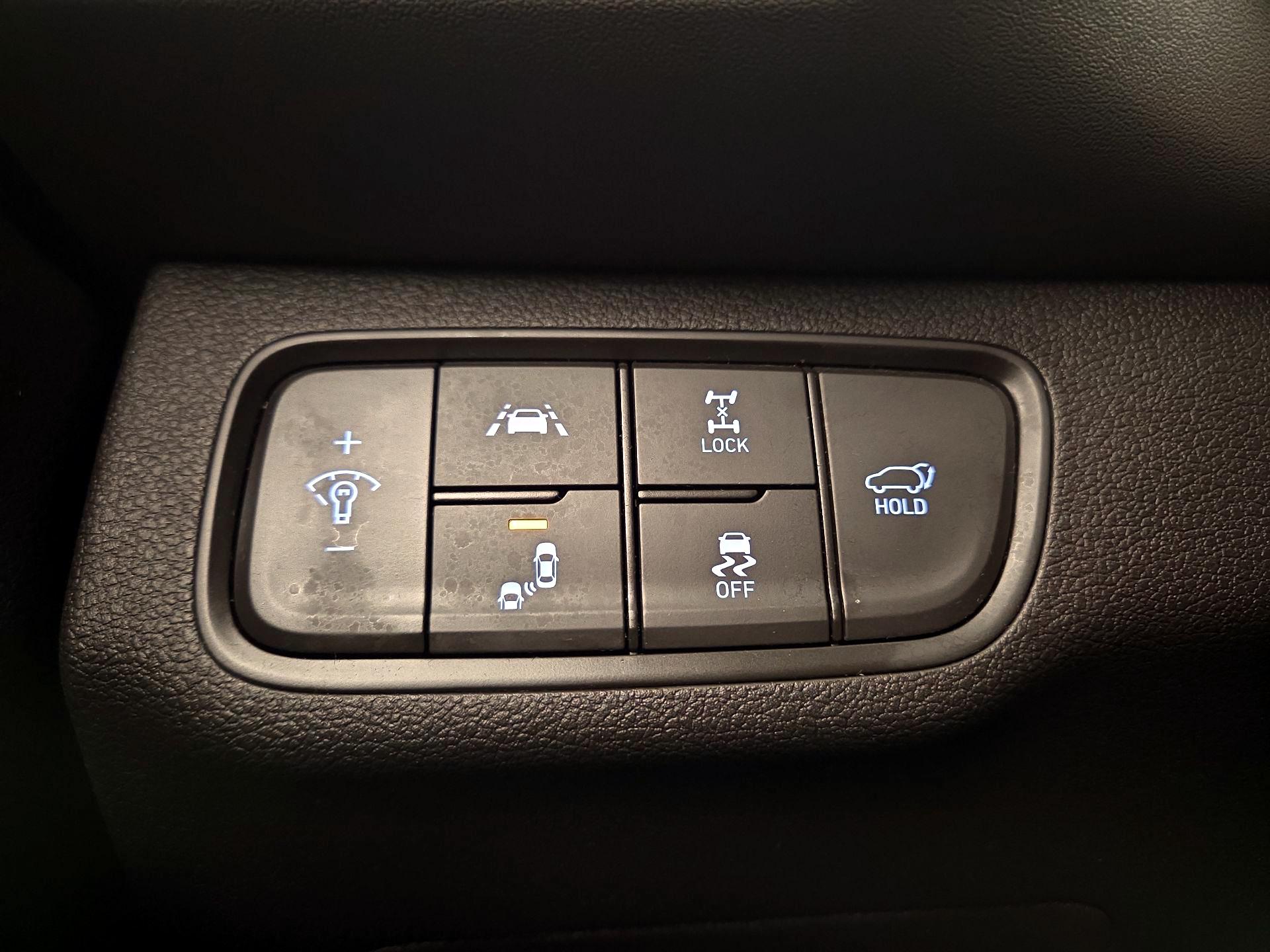Thumbnail: 2020 Hyundai Santa Fe - 13