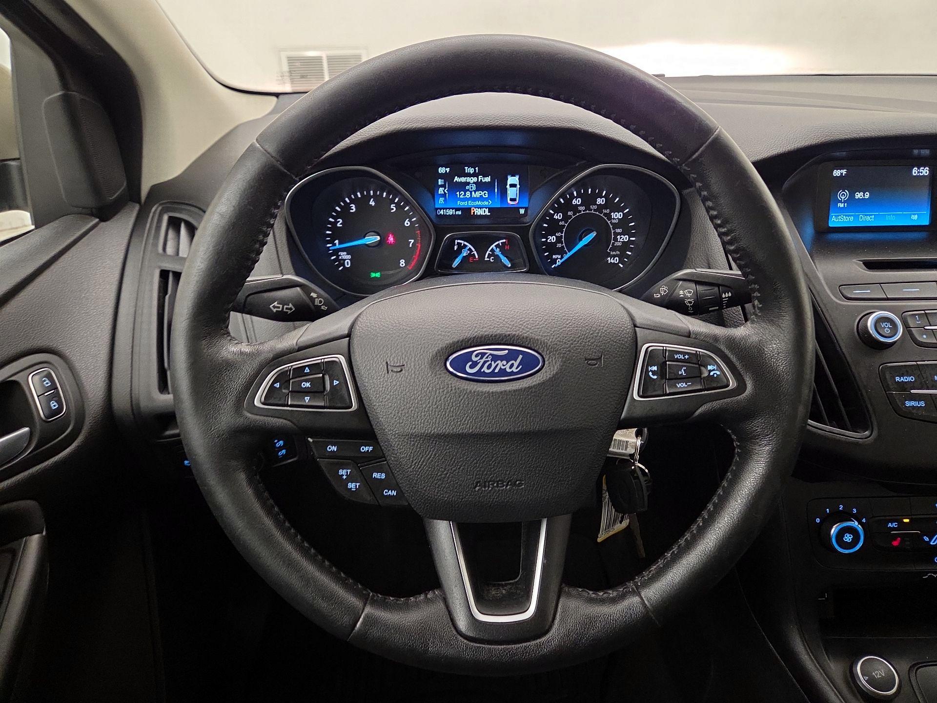 Thumbnail: 2017 Ford Focus - 10