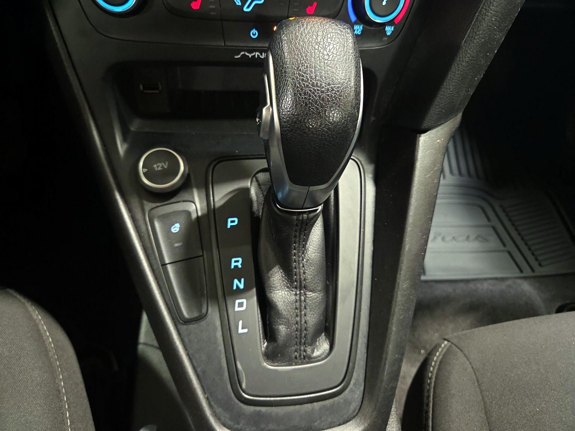 Thumbnail: 2017 Ford Focus - 17