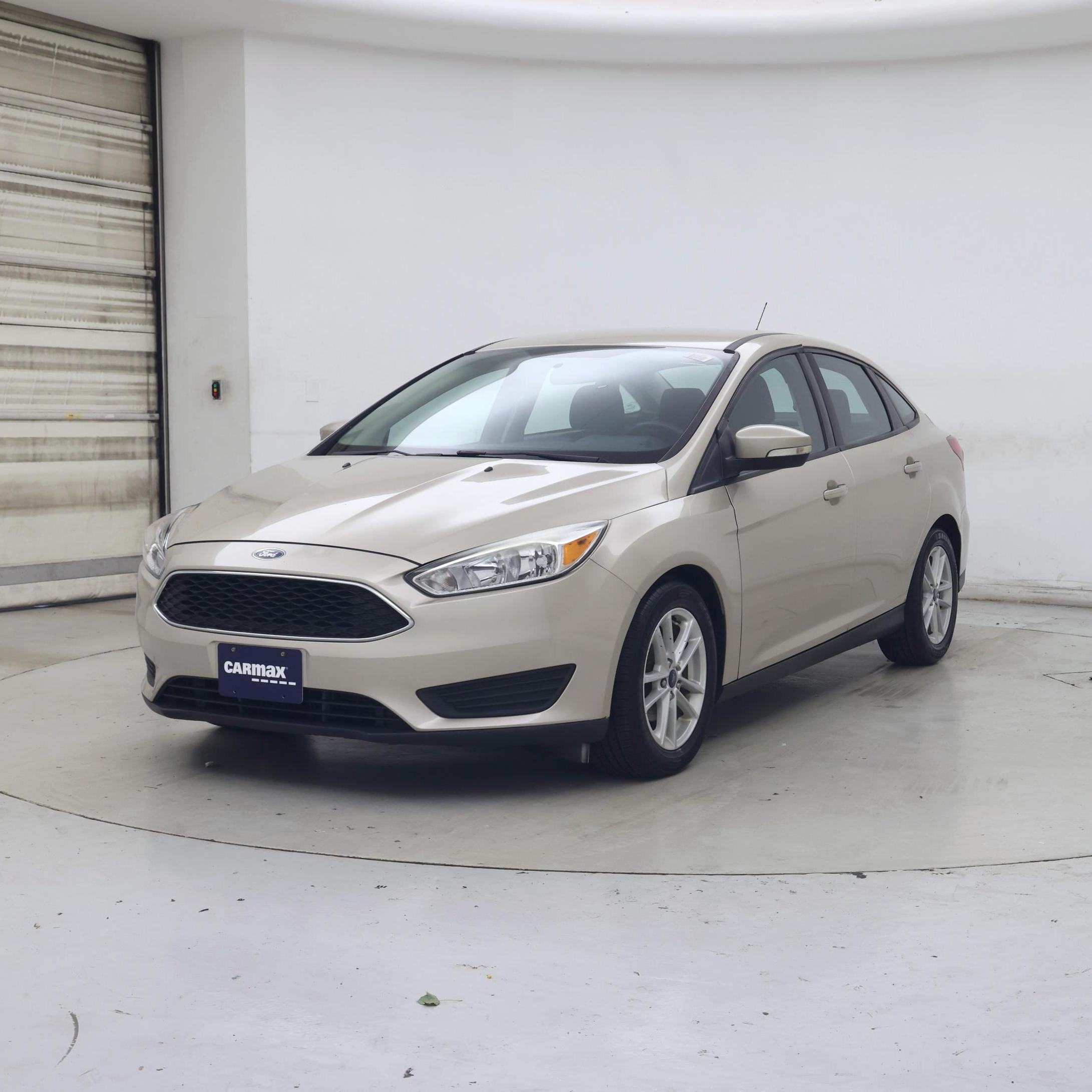 Thumbnail: 2017 Ford Focus - 4