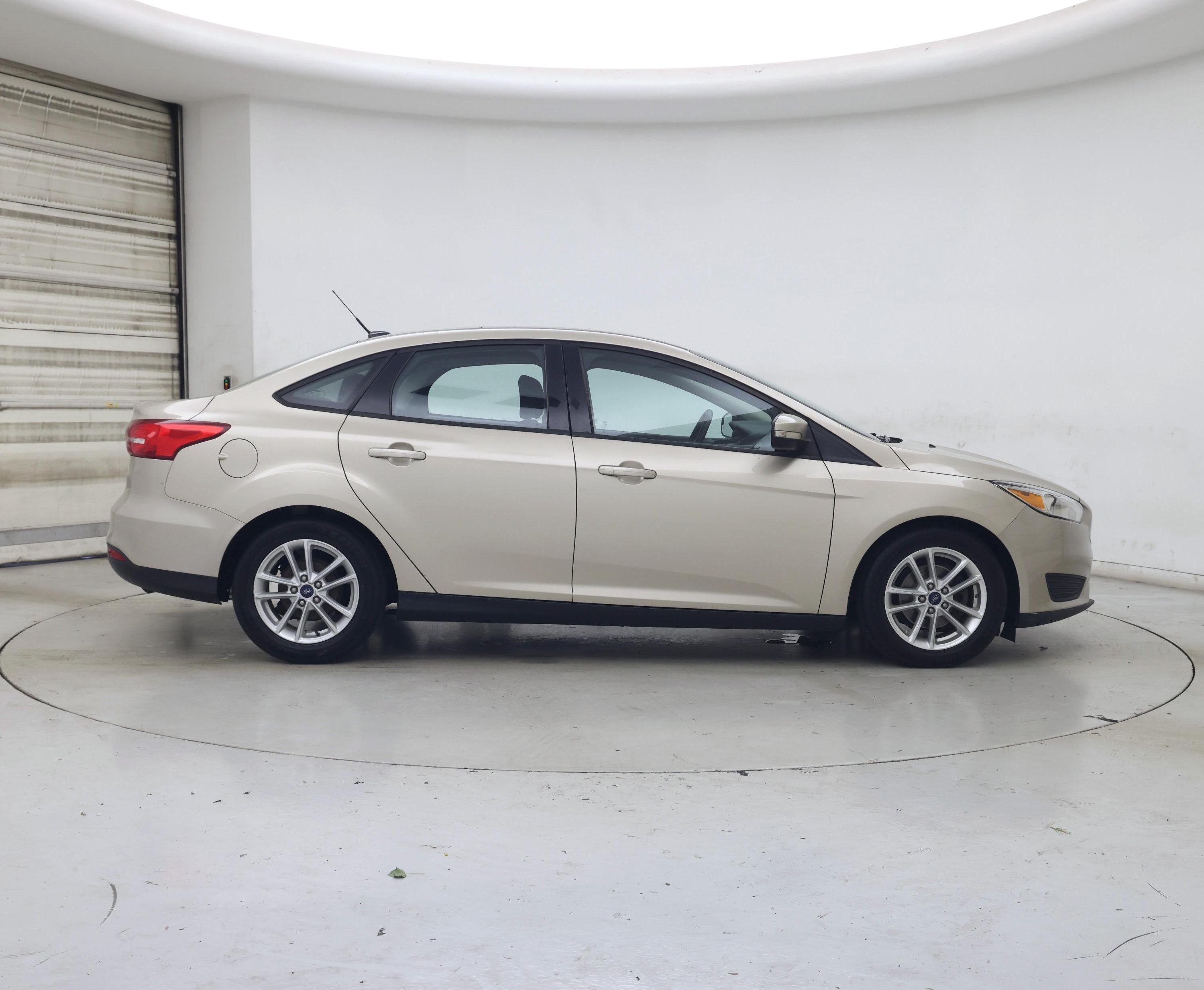 Thumbnail: 2017 Ford Focus - 7