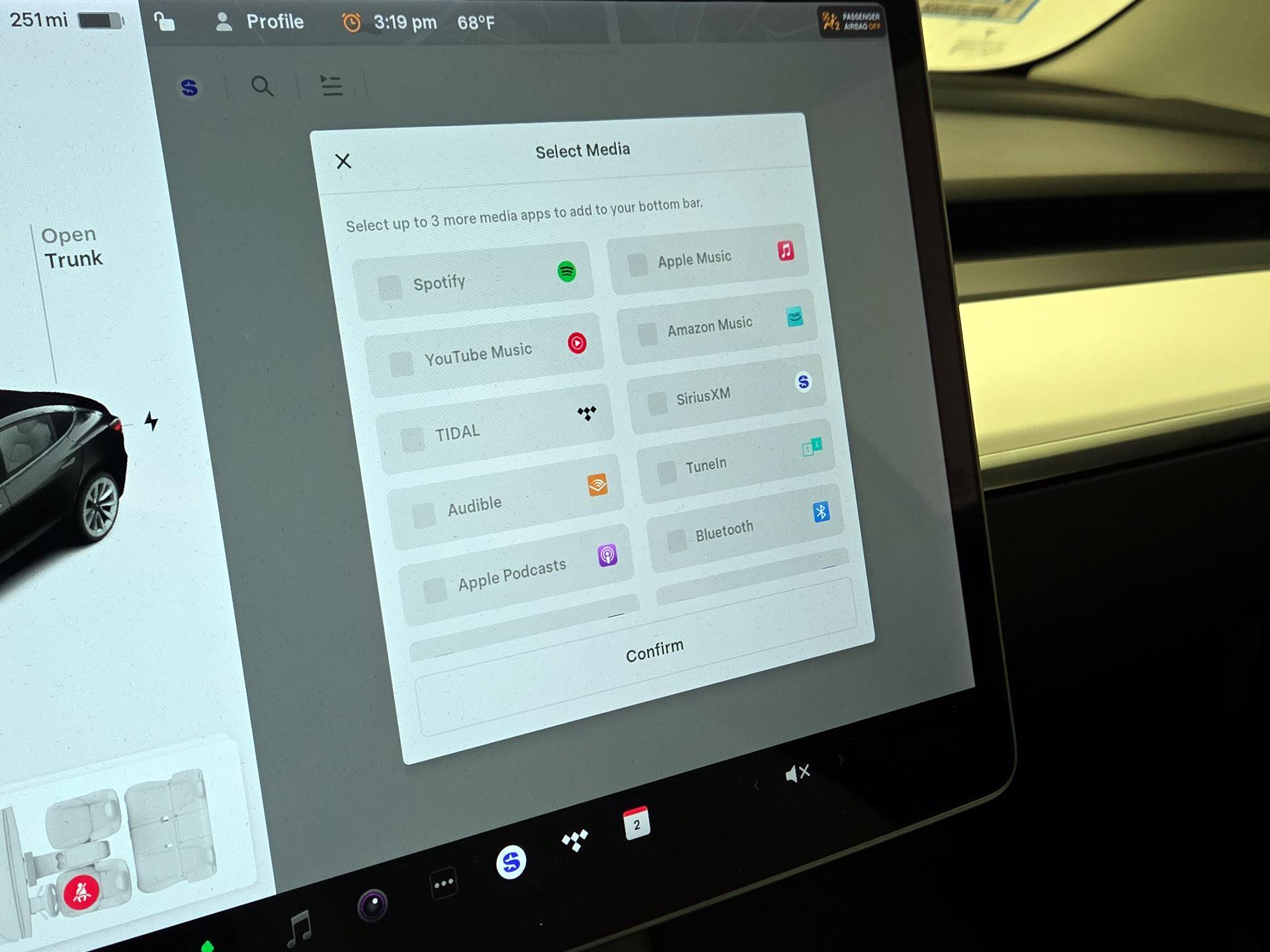Thumbnail: 2022 Tesla Model 3 - 15