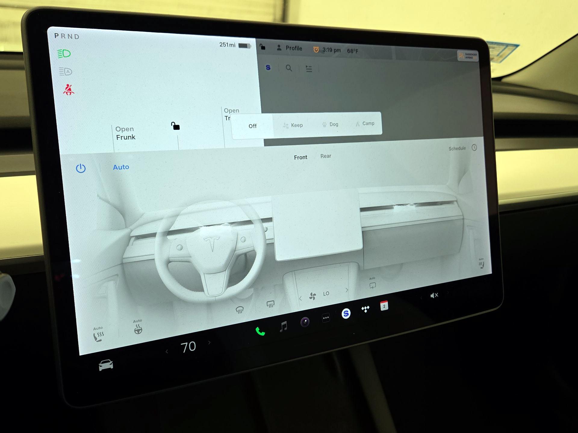 Thumbnail: 2022 Tesla Model 3 - 16