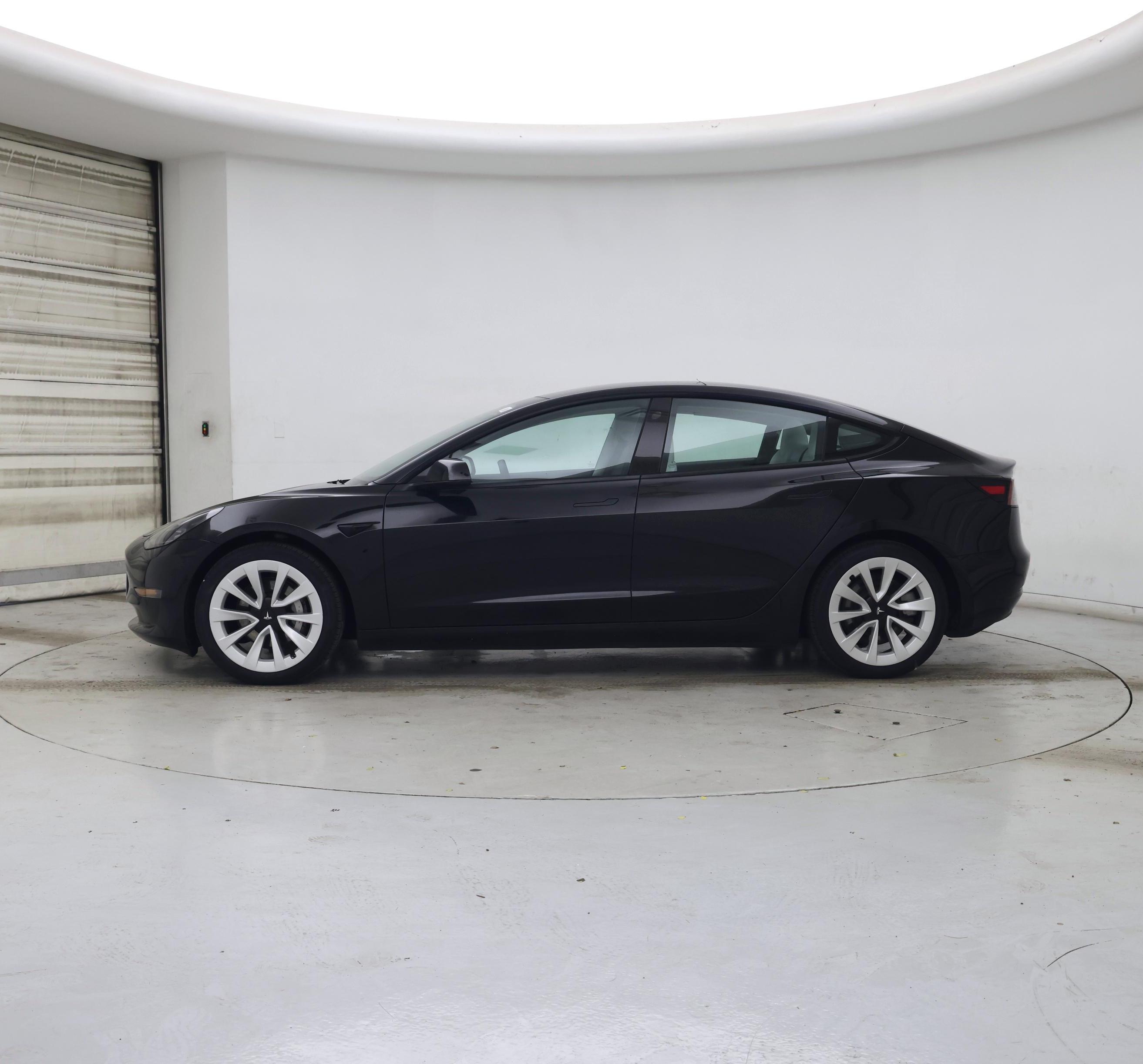 Thumbnail: 2022 Tesla Model 3 - 3