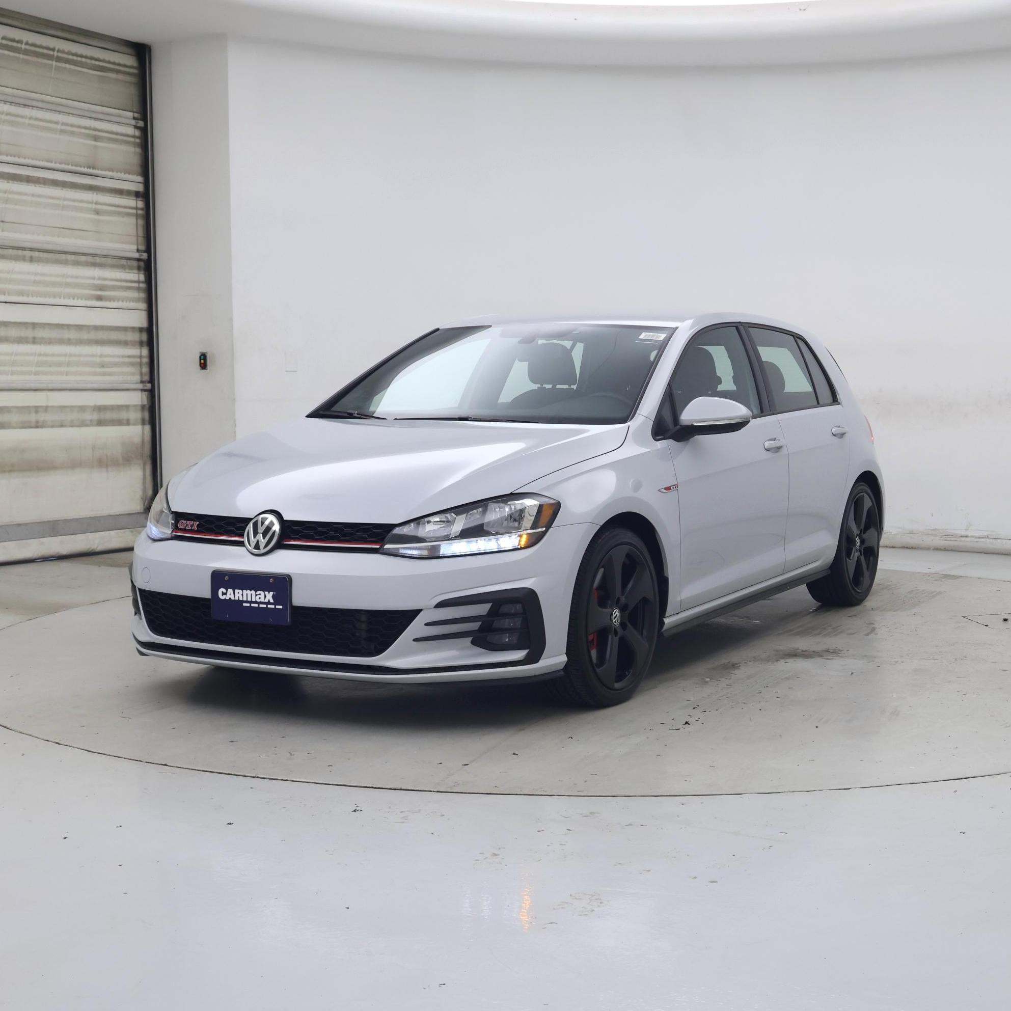Thumbnail: 2019 Volkswagen Golf - 4