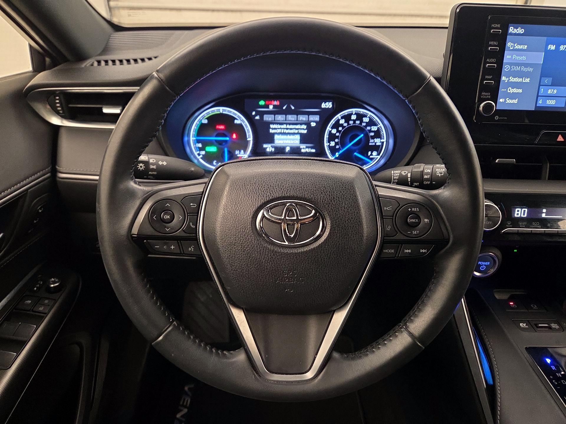 Thumbnail: 2022 Toyota Venza - 10