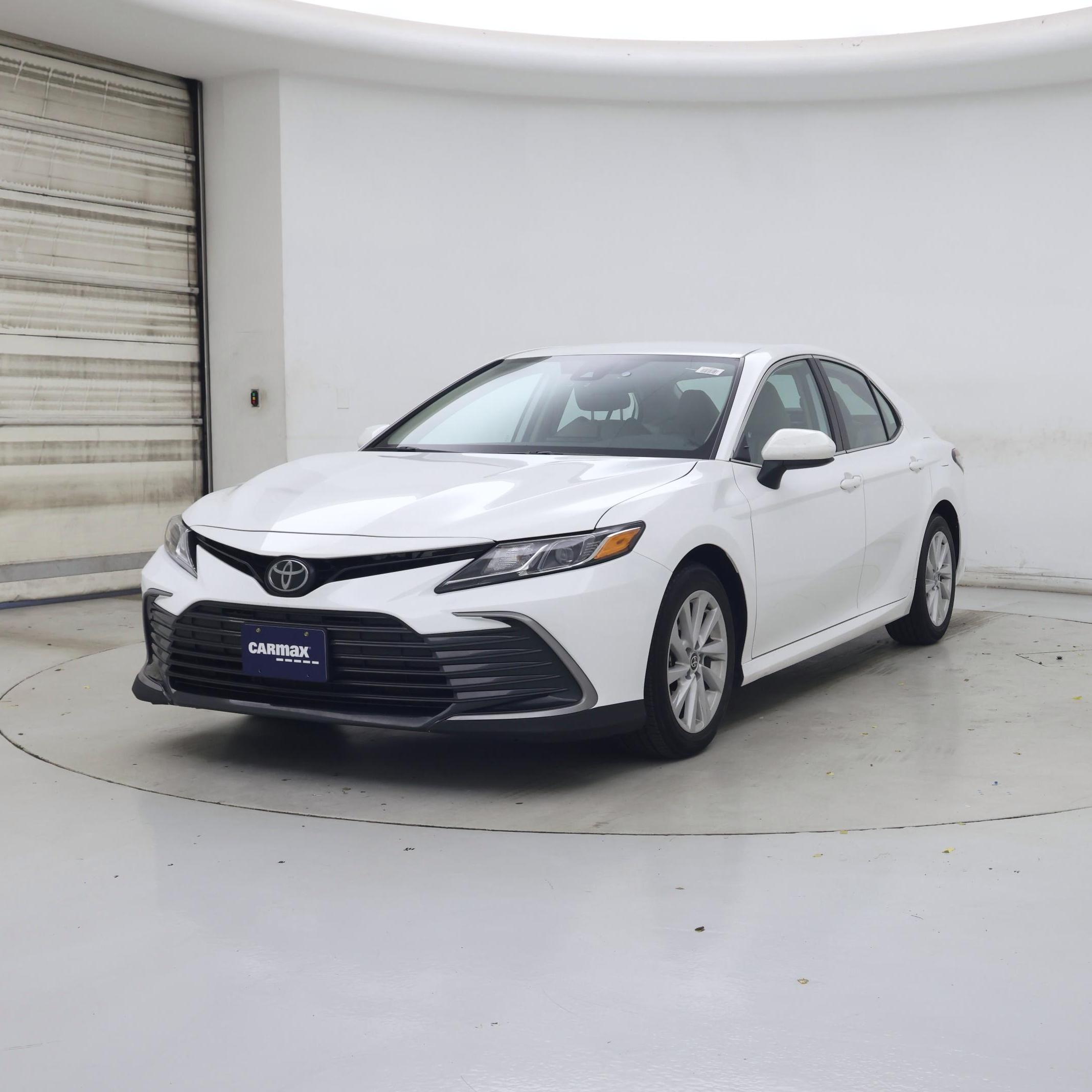 Thumbnail: 2022 Toyota Camry - 4
