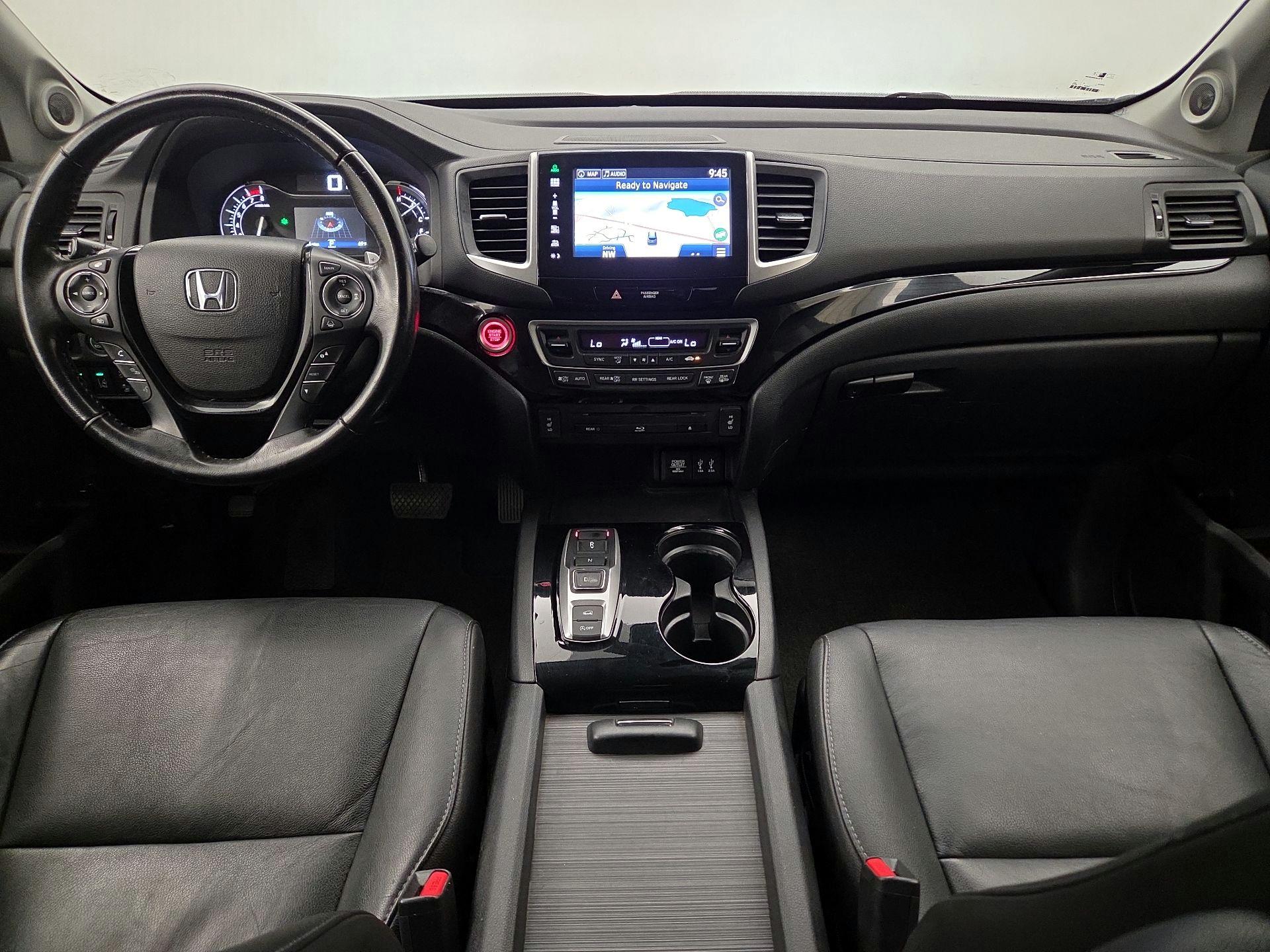 Thumbnail: 2016 Honda Pilot - 9