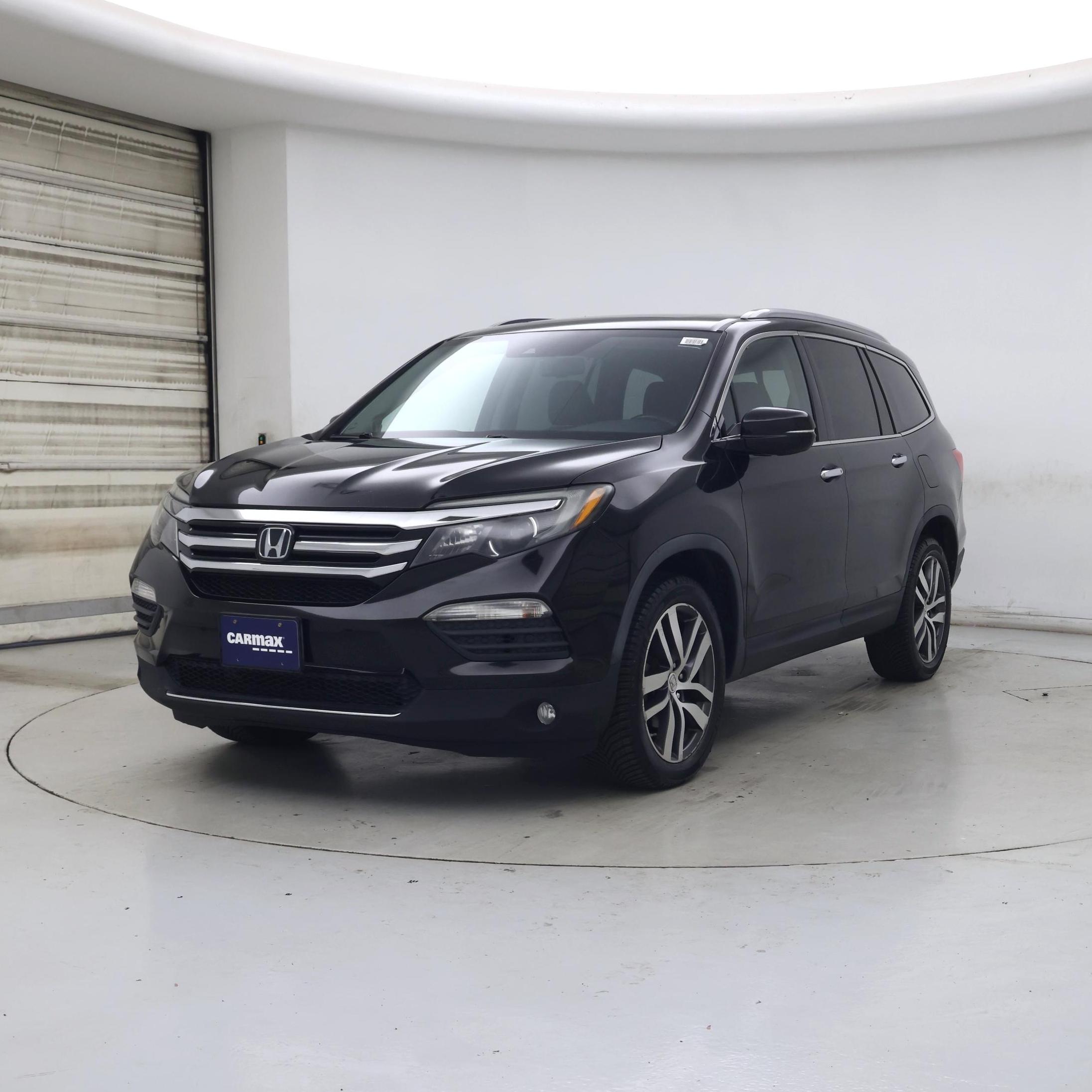 Thumbnail: 2016 Honda Pilot - 4