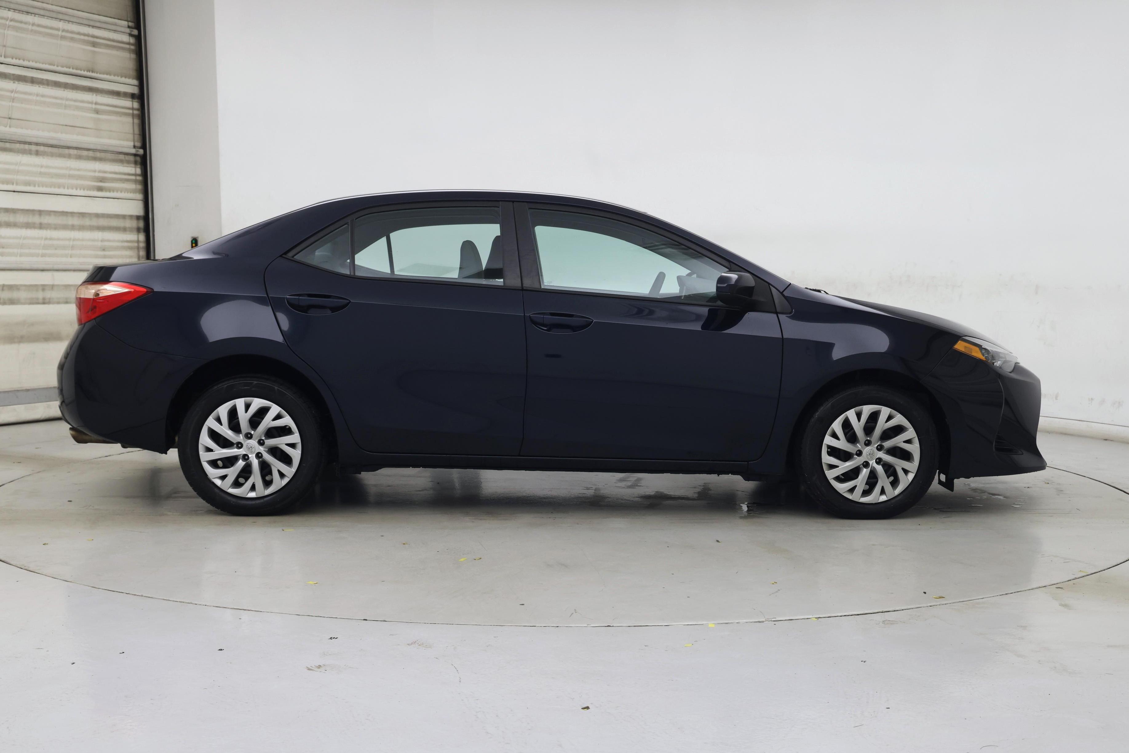 Thumbnail: 2019 Toyota Corolla - 7