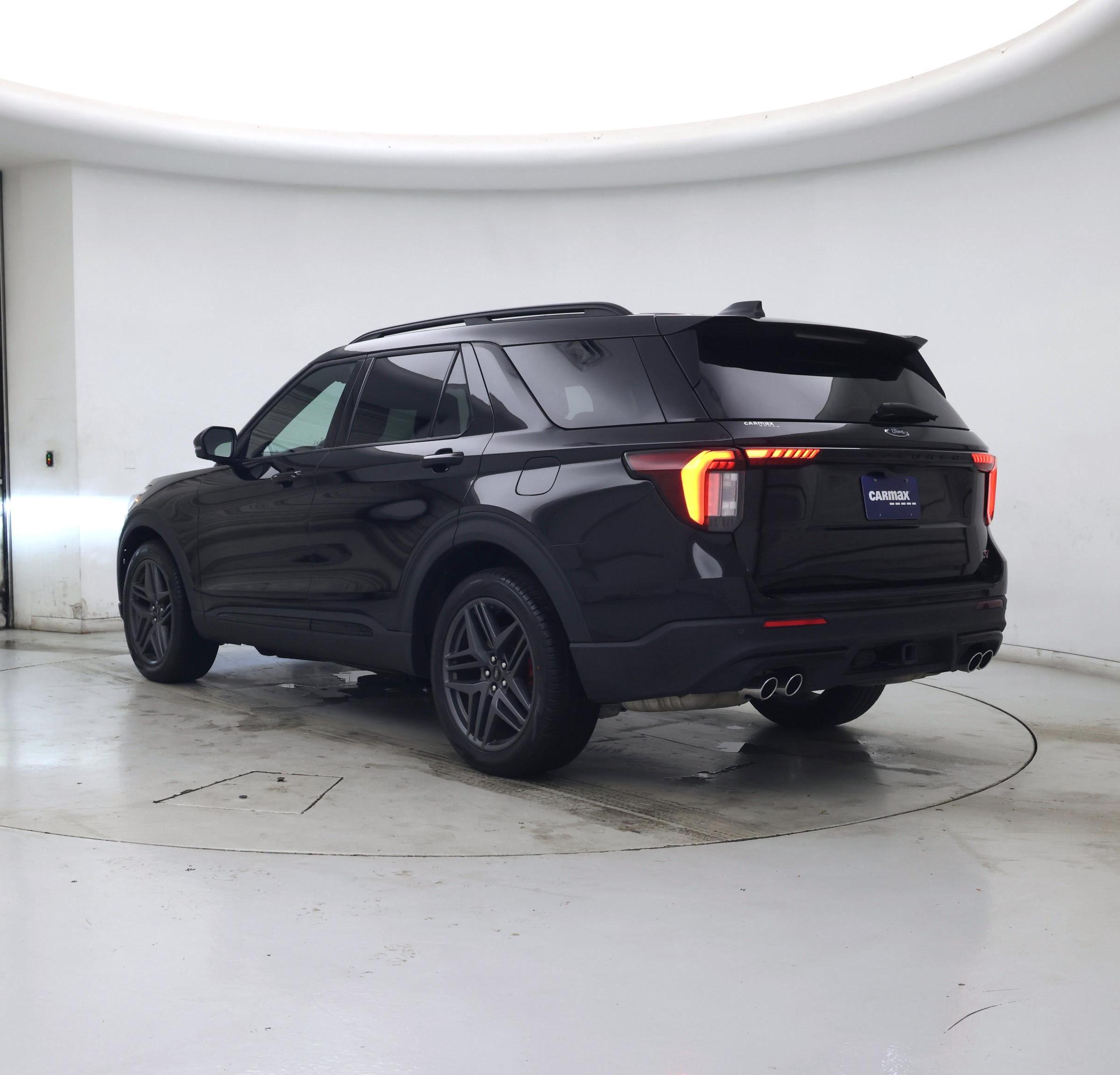 Thumbnail: 2026 Ford Explorer - 2