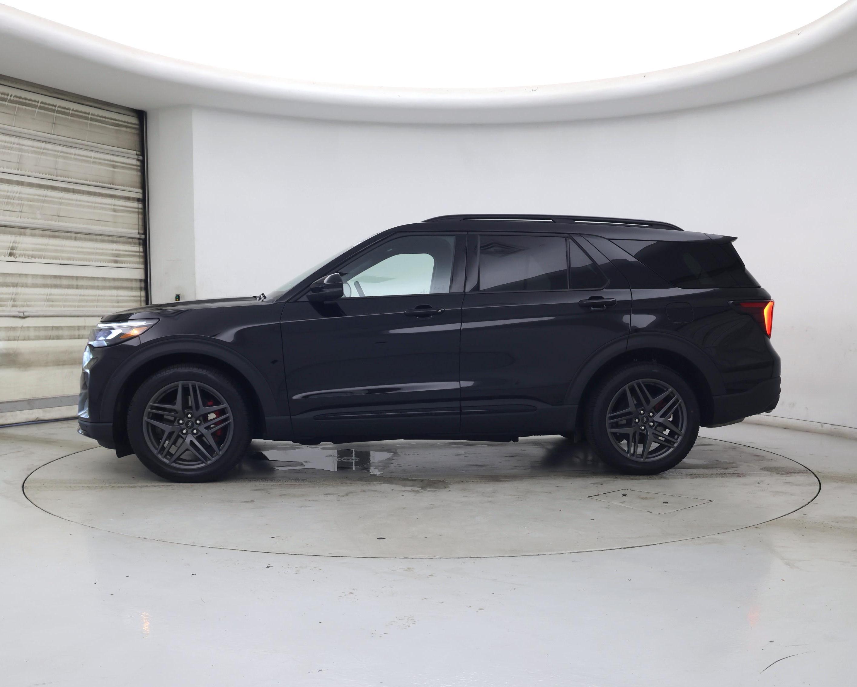 Thumbnail: 2026 Ford Explorer - 3