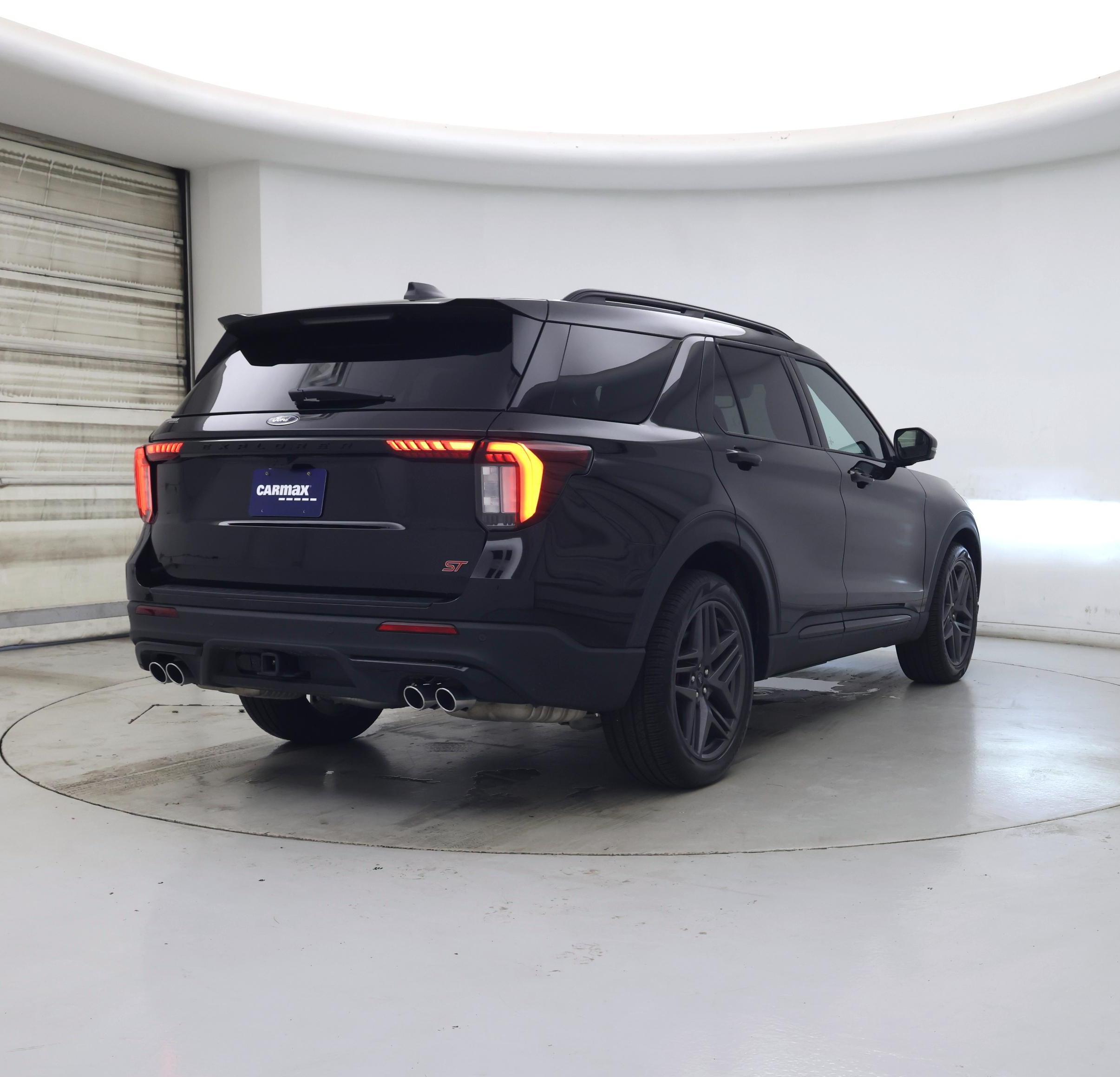 Thumbnail: 2026 Ford Explorer - 8