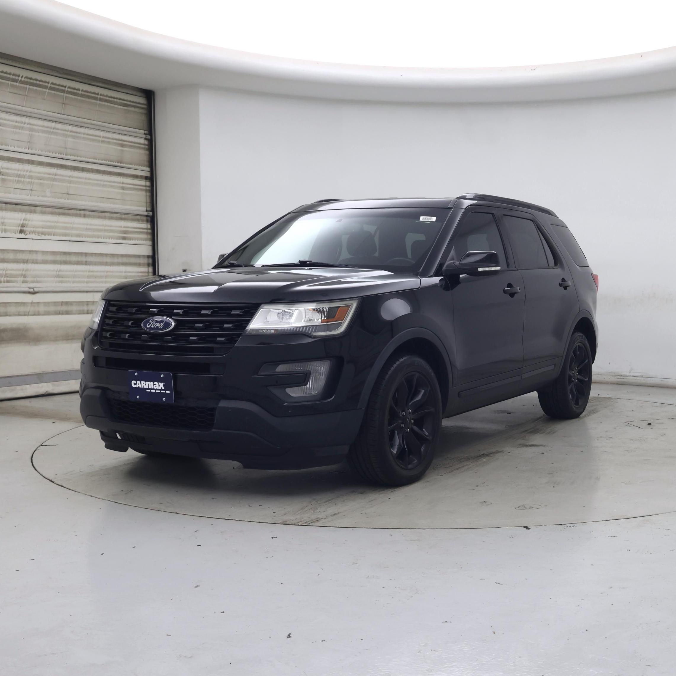 Thumbnail: 2017 Ford Explorer - 4
