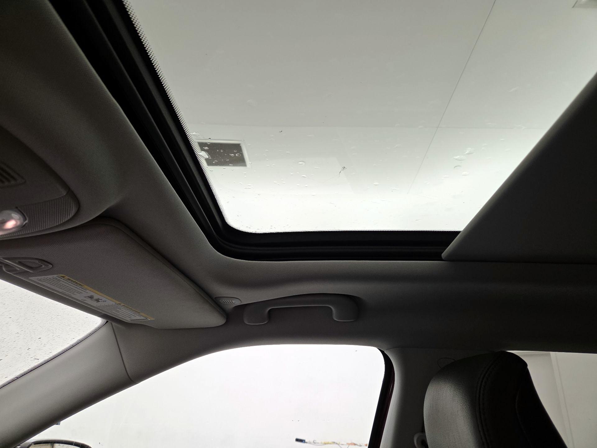 Thumbnail: 2022 Jeep Compass - 19