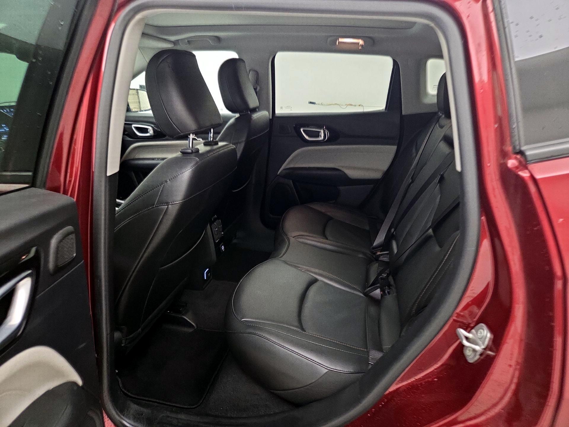 Thumbnail: 2022 Jeep Compass - 20