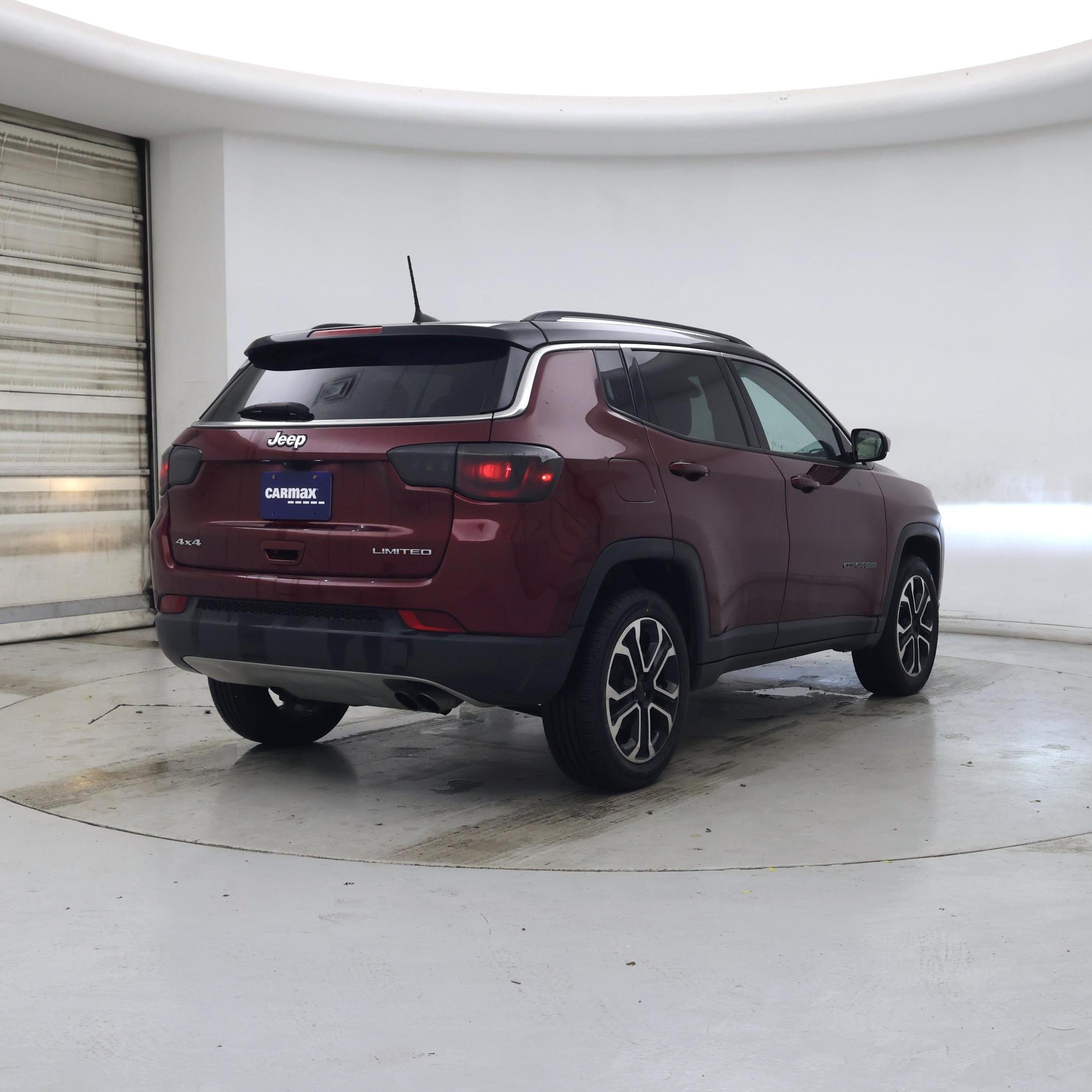 Thumbnail: 2022 Jeep Compass - 8