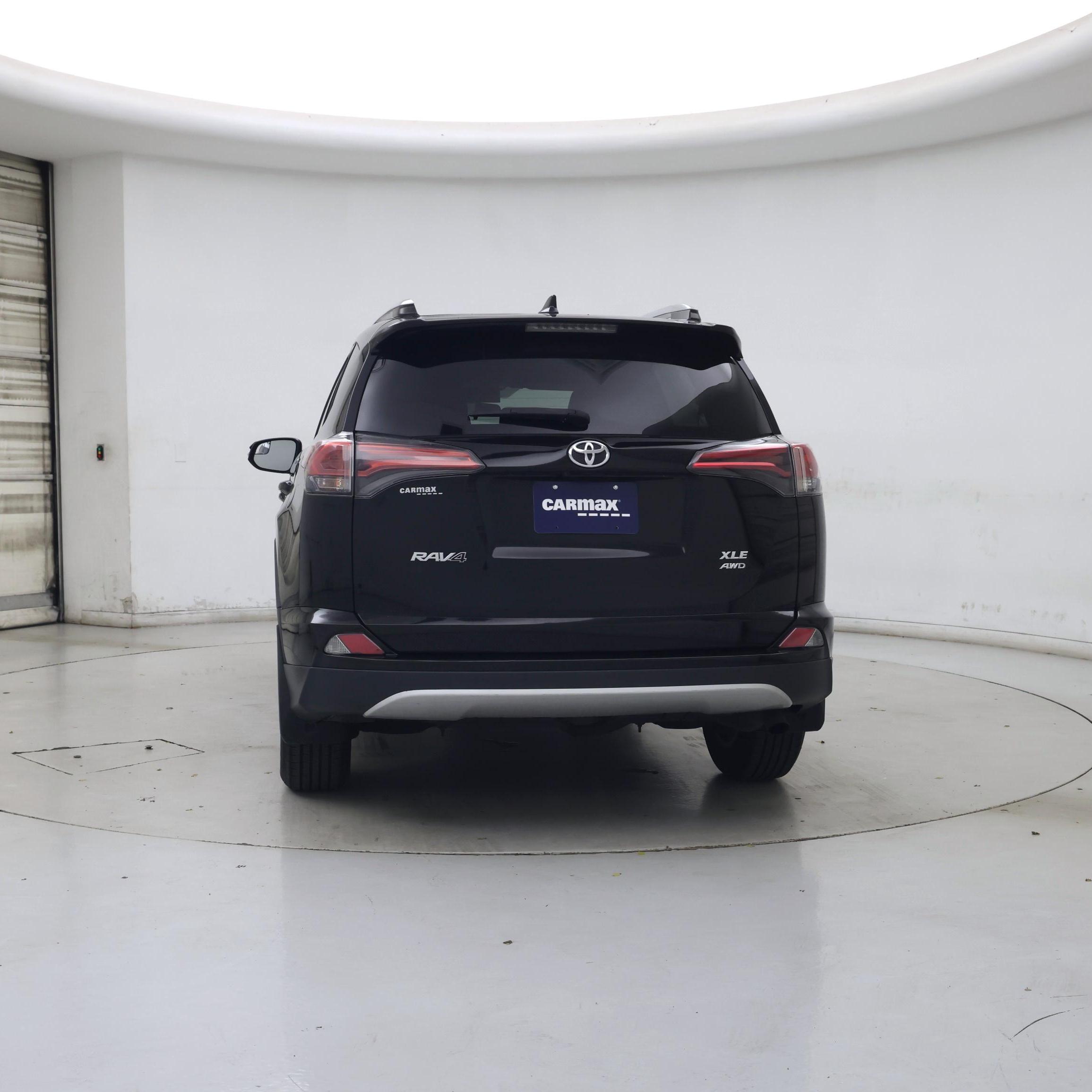 Thumbnail: 2016 Toyota RAV4 - 6