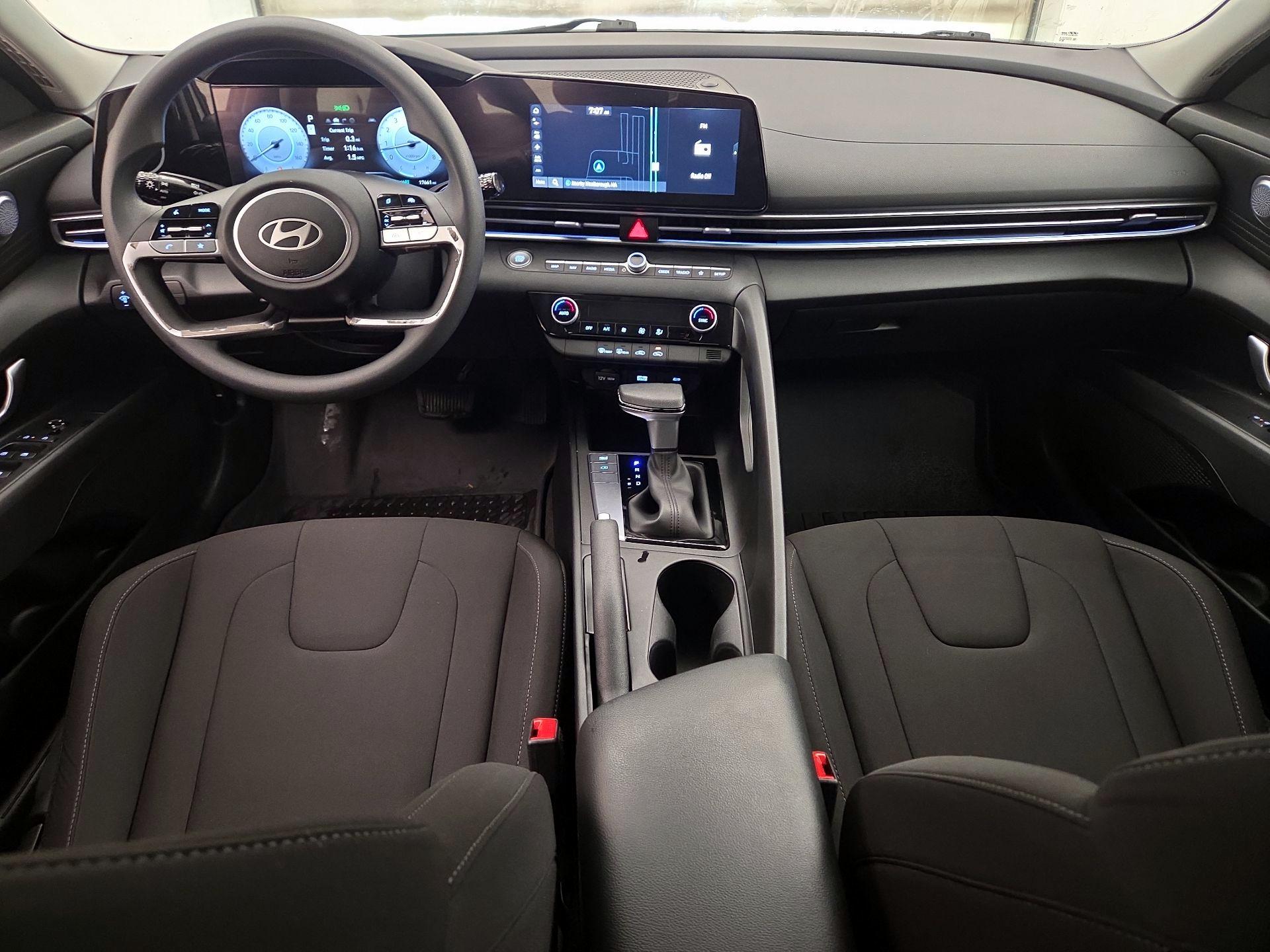 Thumbnail: 2024 Hyundai Elantra - 9
