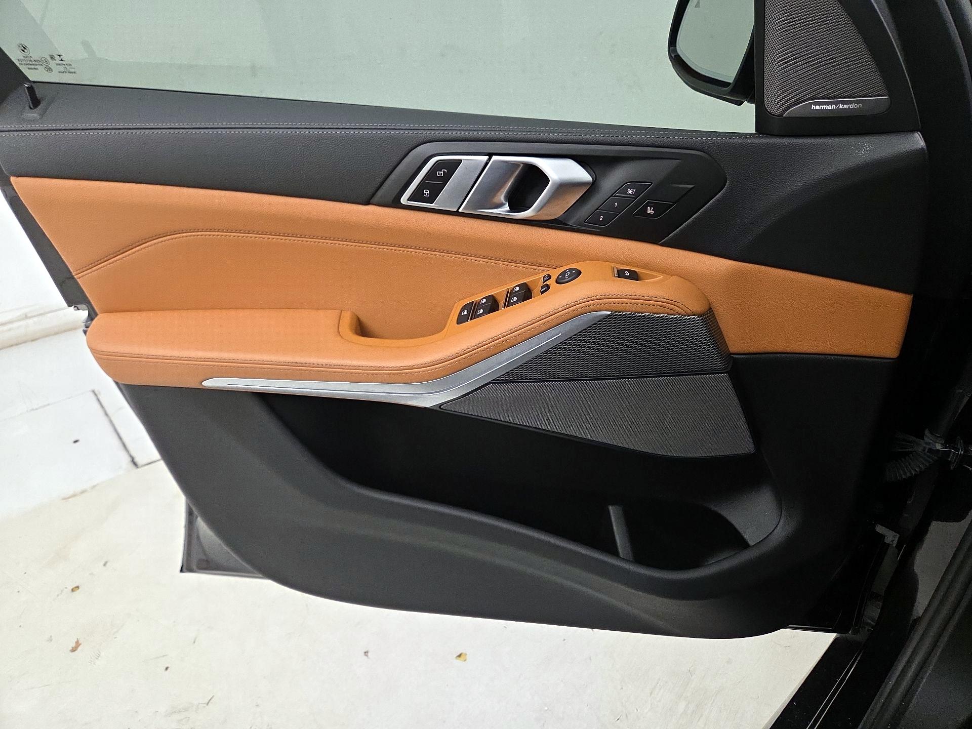 Thumbnail: 2021 BMW X5 - 12