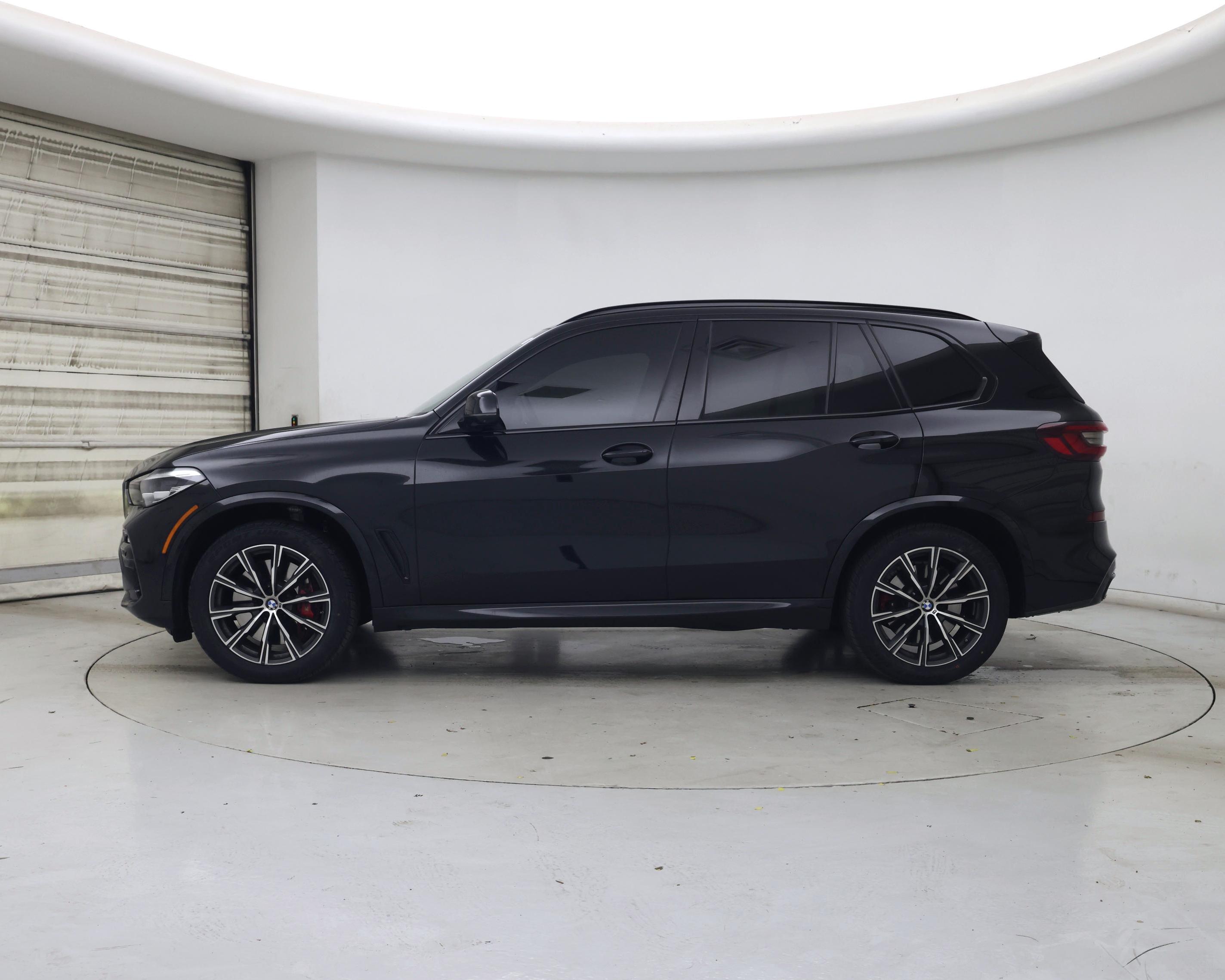 Thumbnail: 2021 BMW X5 - 3