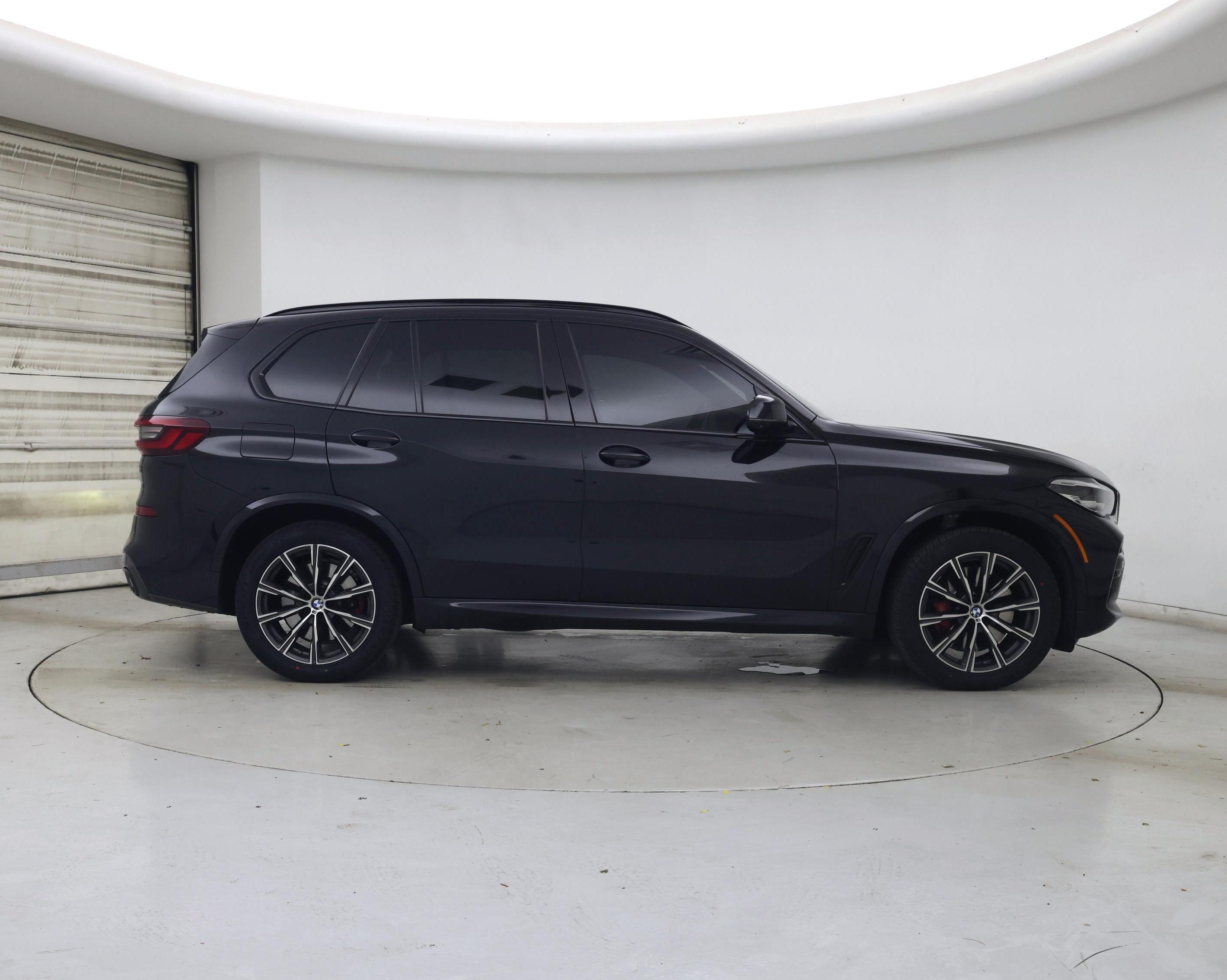 Thumbnail: 2021 BMW X5 - 7