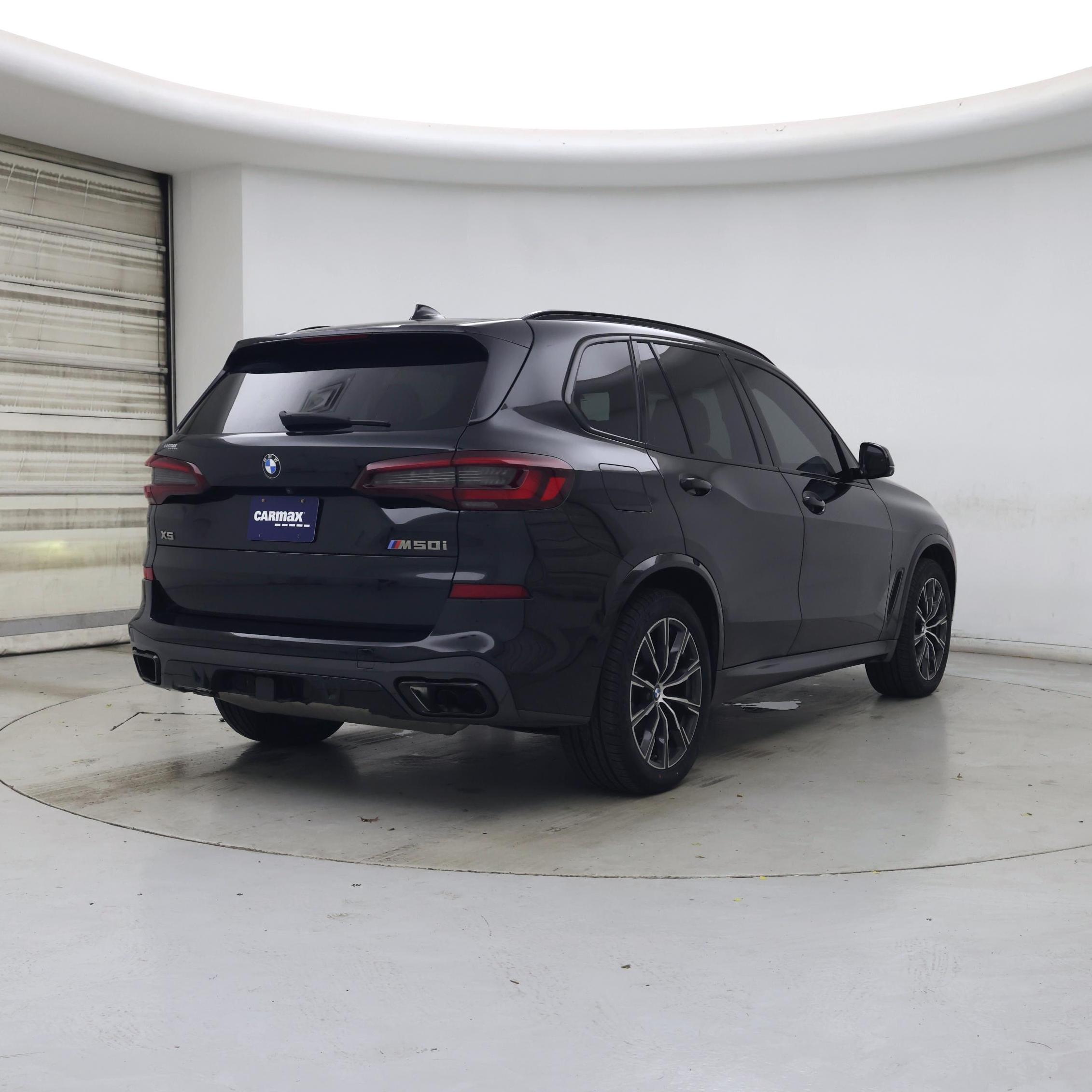 Thumbnail: 2021 BMW X5 - 8