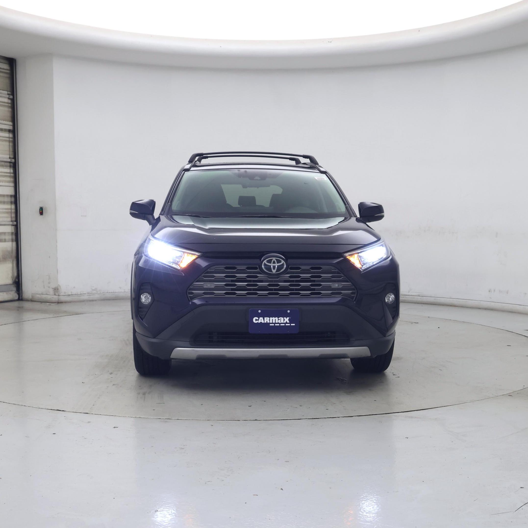 Thumbnail: 2019 Toyota RAV4 - 5