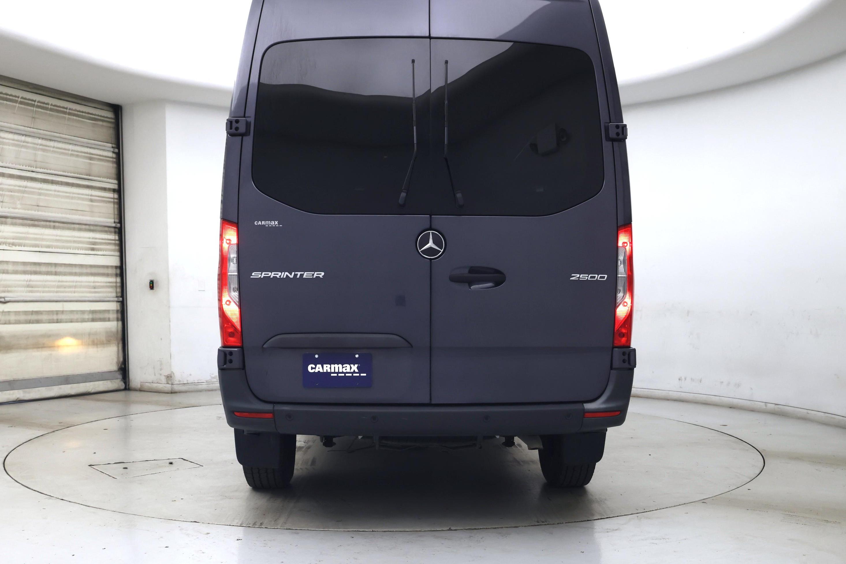 Thumbnail: 2024 Mercedes-Benz Sprinter - 6