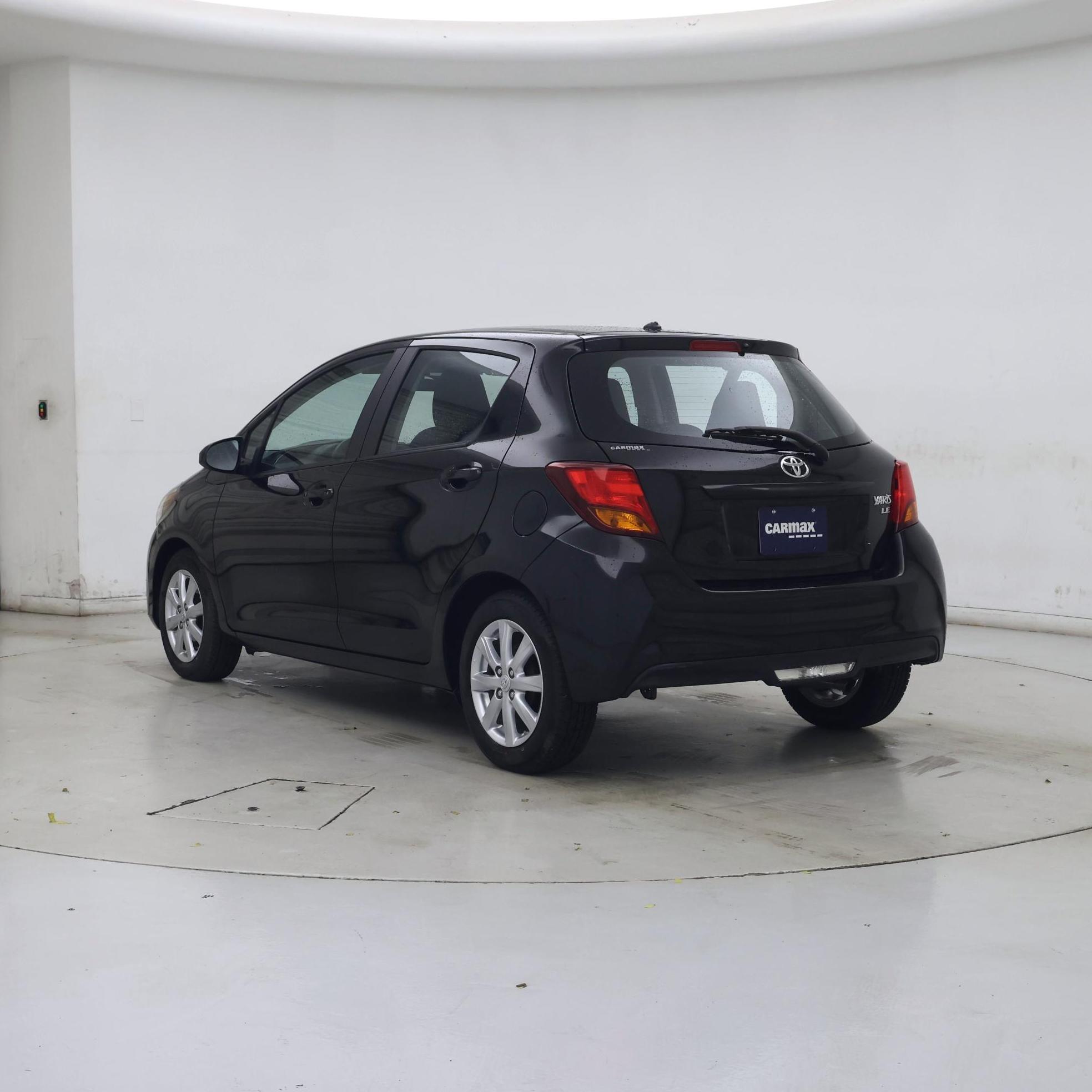 Thumbnail: 2016 Toyota Yaris - 2
