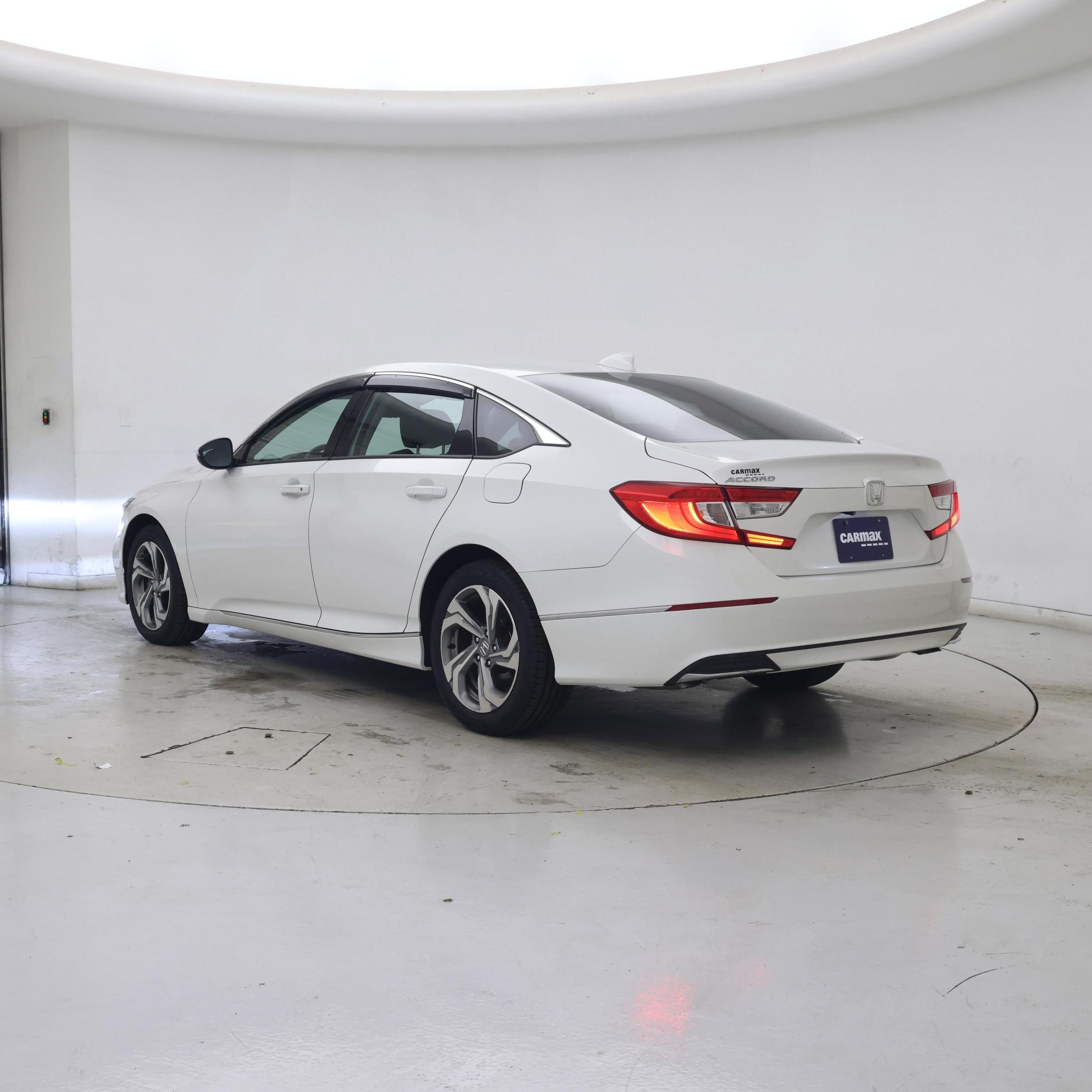 Thumbnail: 2018 Honda Accord - 2
