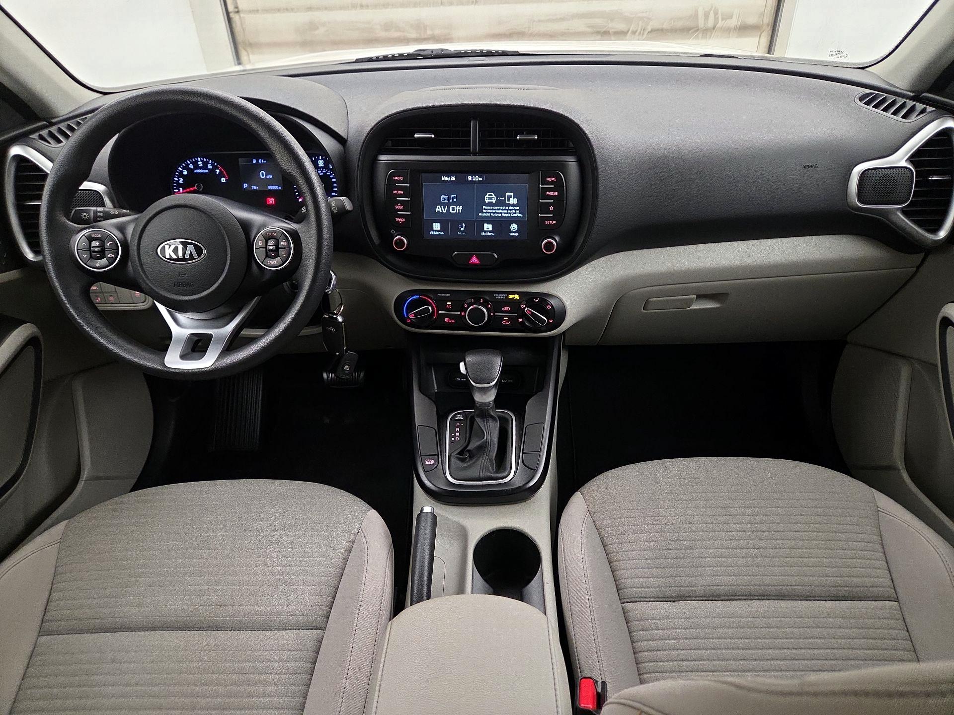 Thumbnail: 2020 Kia Soul - 9