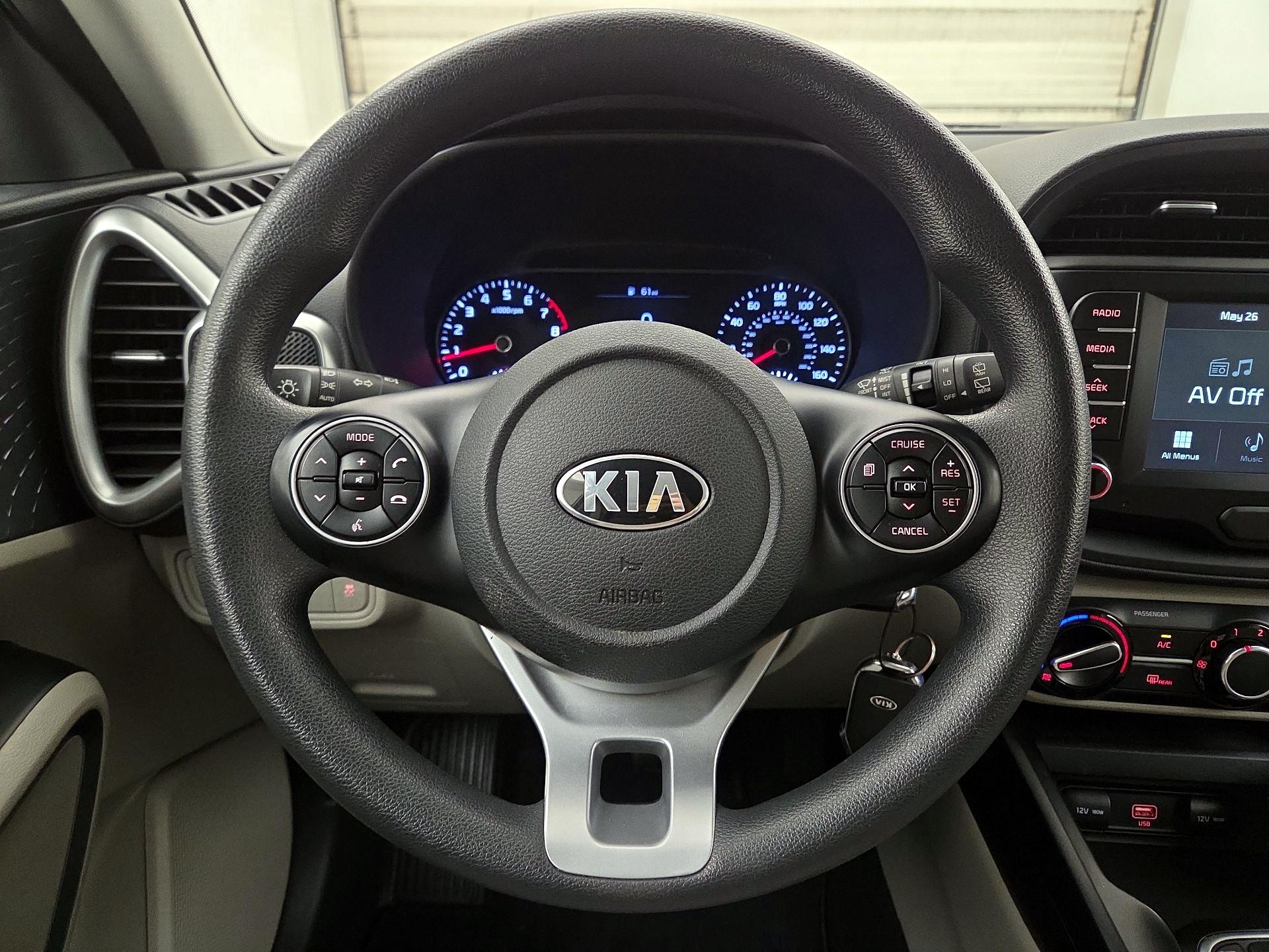 Thumbnail: 2020 Kia Soul - 10