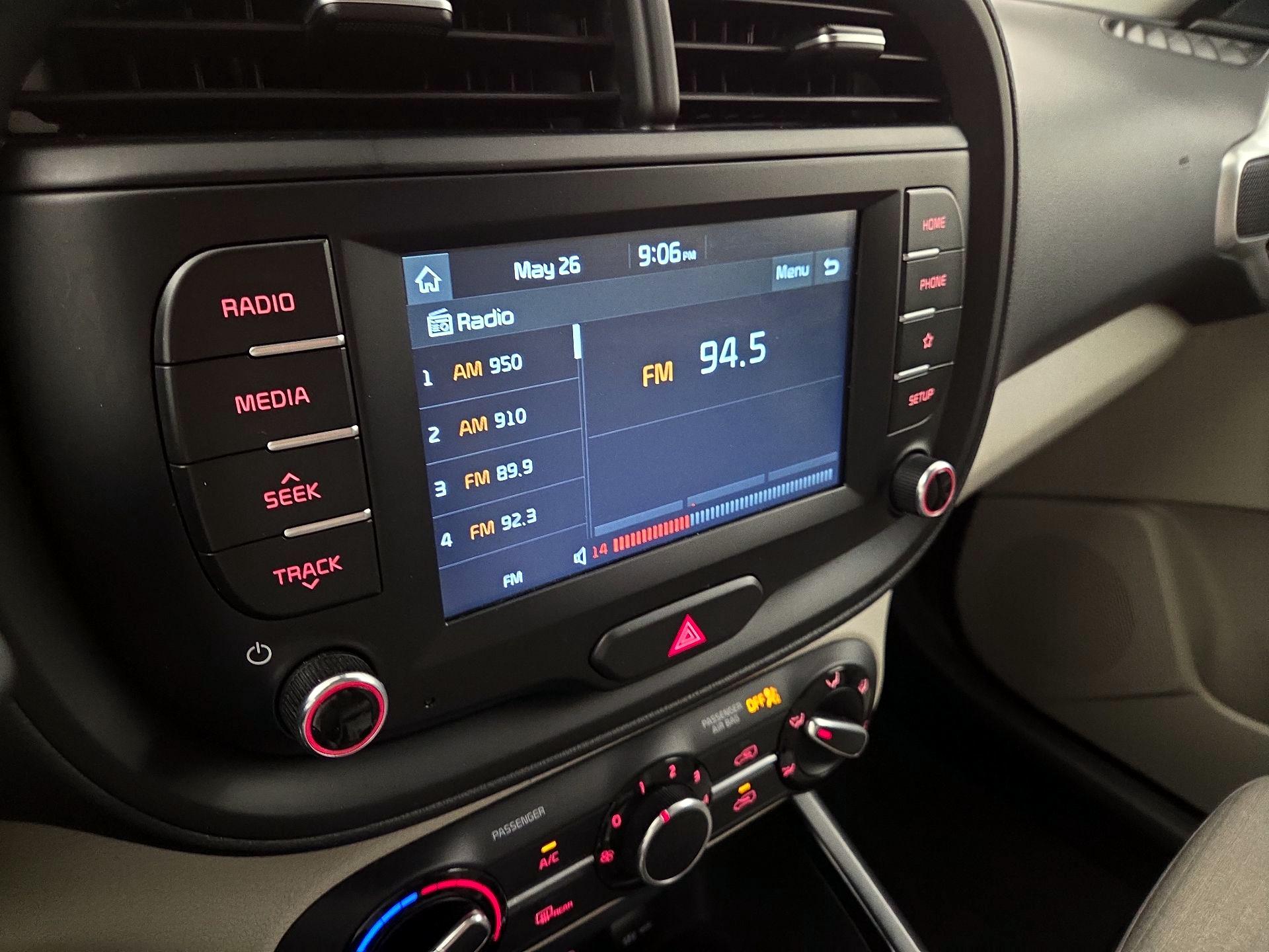Thumbnail: 2020 Kia Soul - 15
