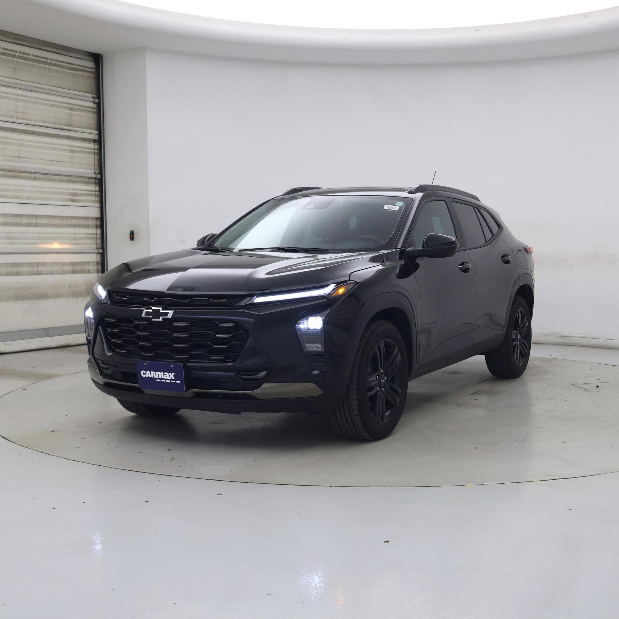 Thumbnail: 2025 Chevrolet Trax - 4