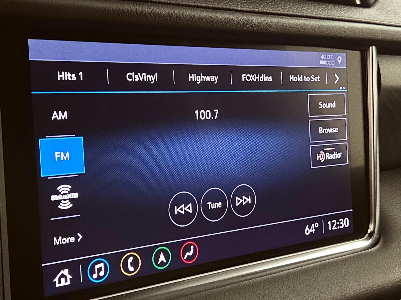 2021 GMC Yukon Denali - Photo 17