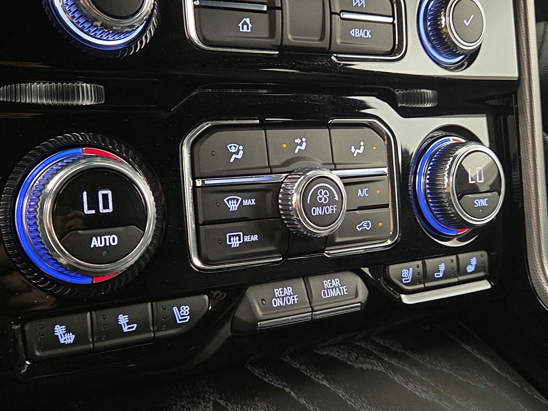 Thumbnail: 2021 GMC Yukon - 17