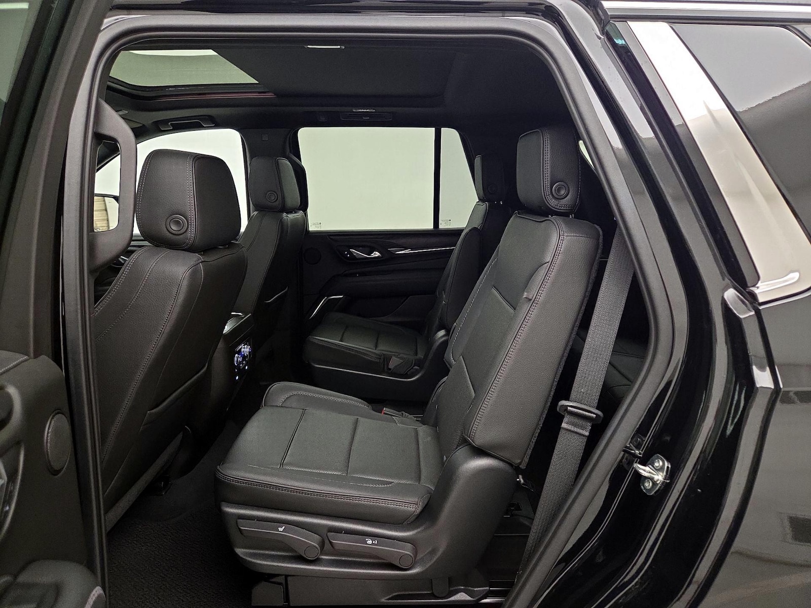 2021 GMC Yukon Denali - Photo 22