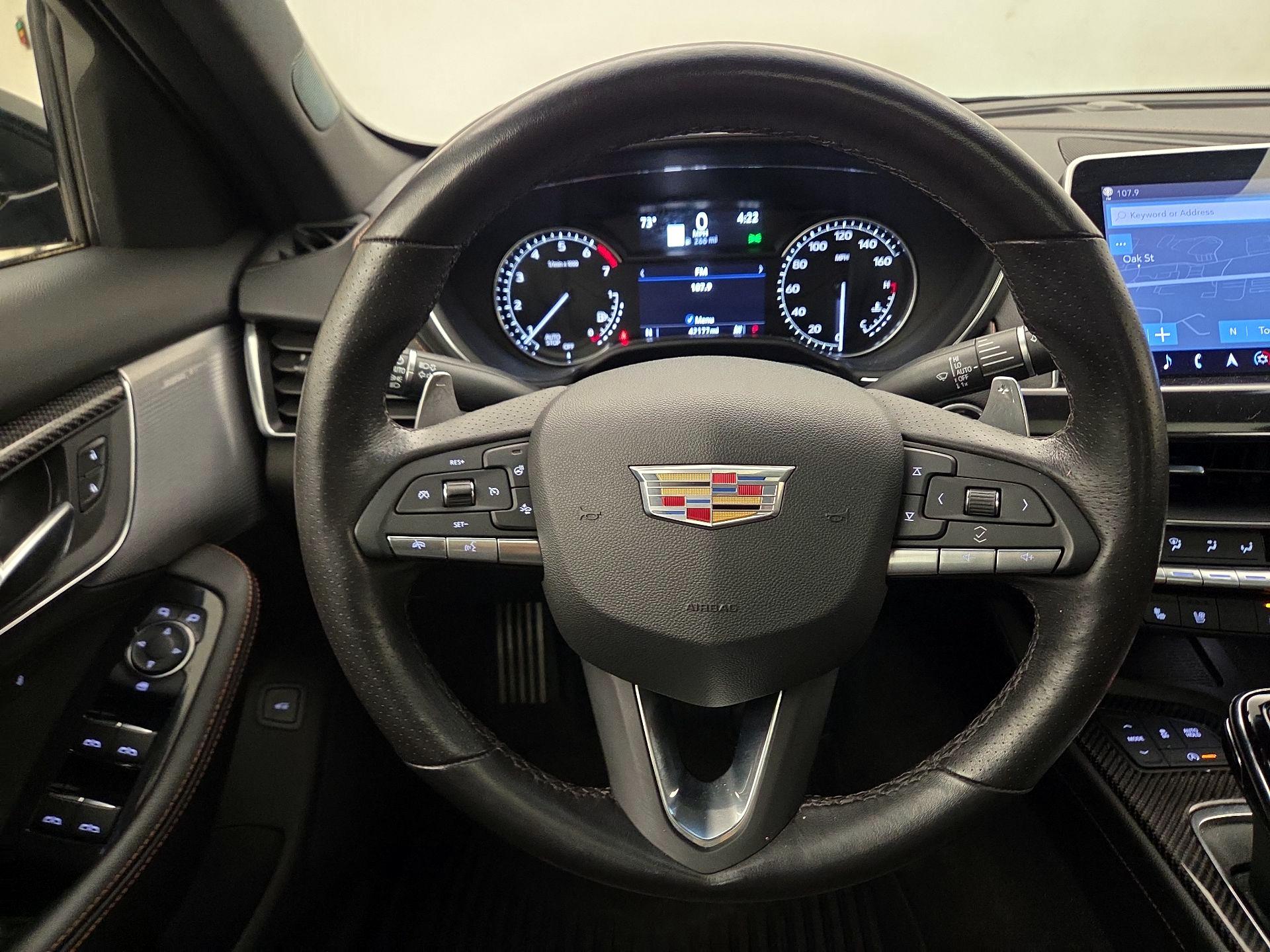 Thumbnail: 2023 Cadillac CT5 - 10