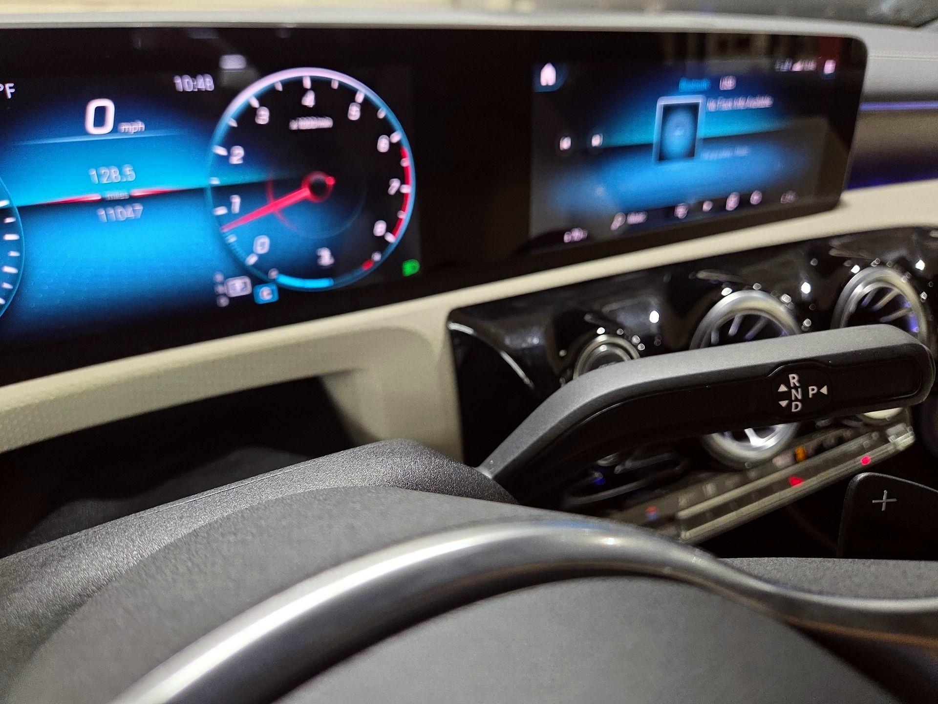 Thumbnail: 2020 Mercedes-Benz CLA - 17