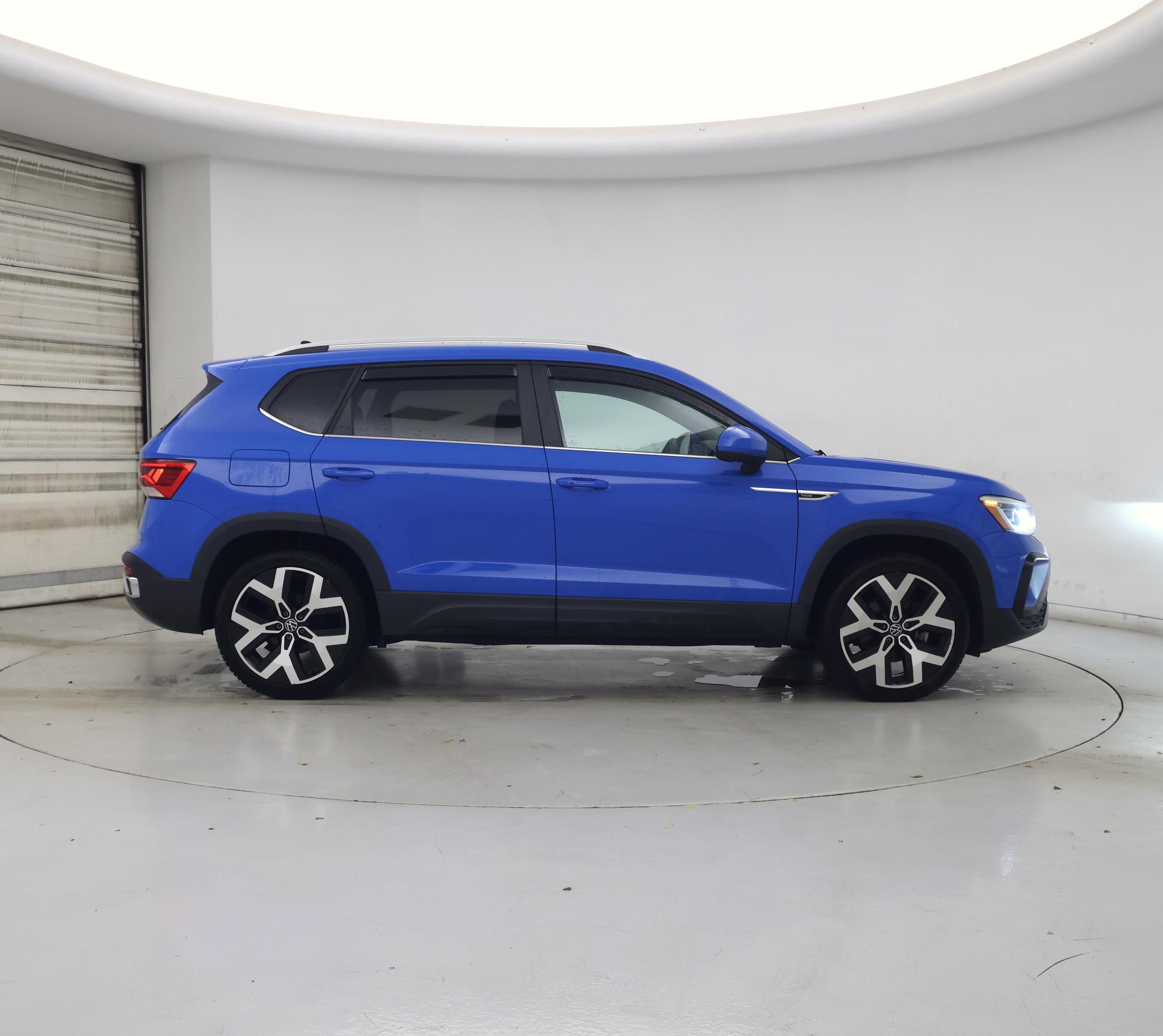 Thumbnail: 2022 Volkswagen Taos - 7