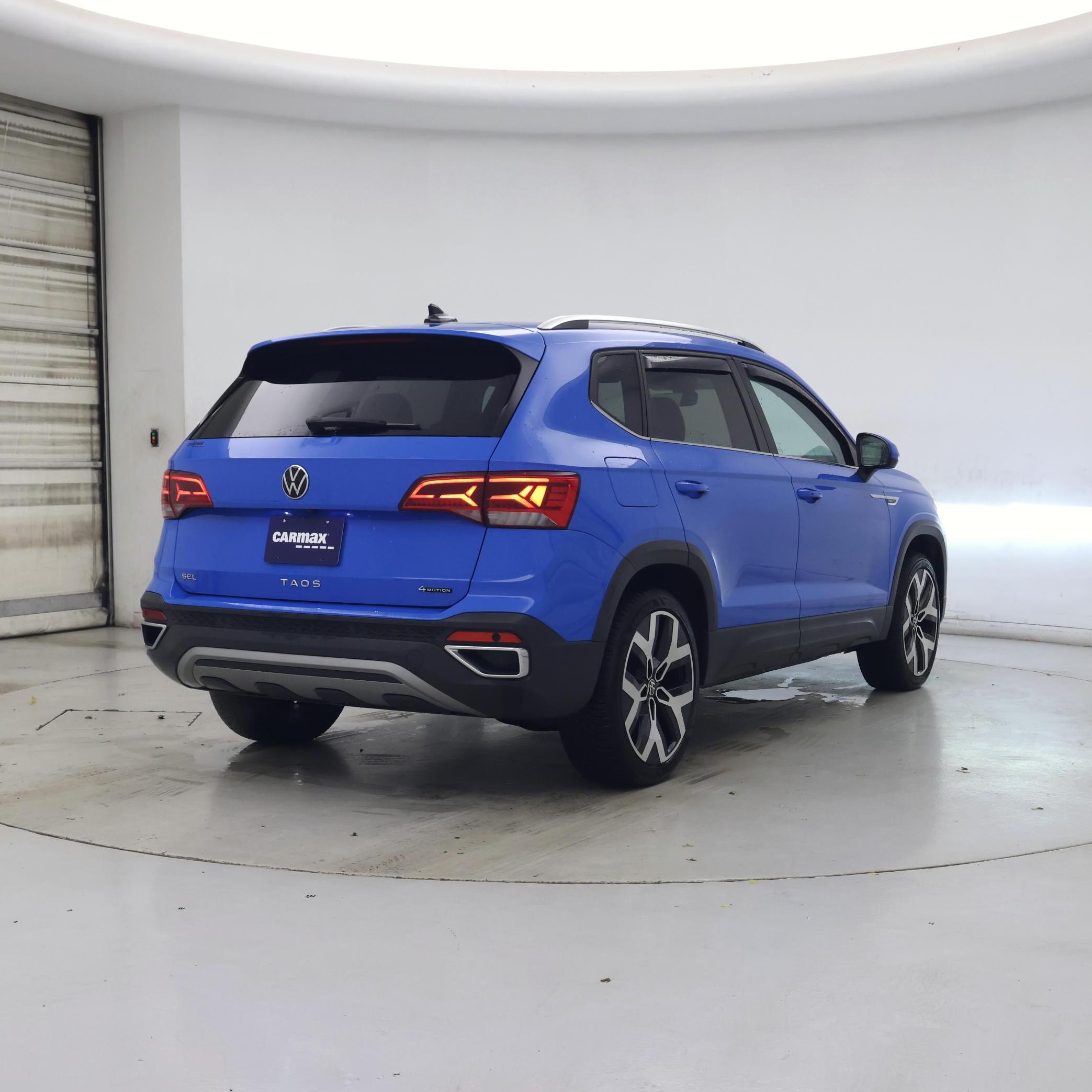 Thumbnail: 2022 Volkswagen Taos - 8