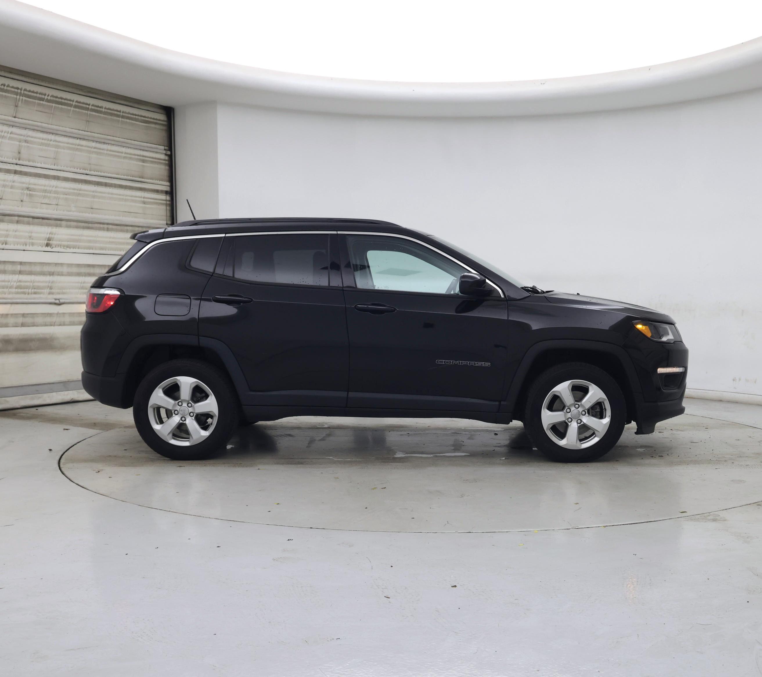 Thumbnail: 2018 Jeep Compass - 7