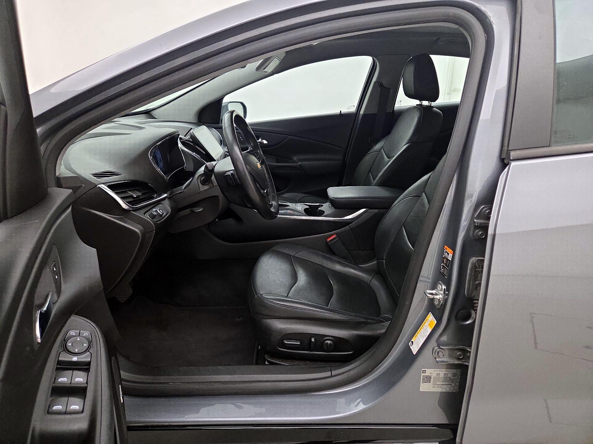 Thumbnail: 2019 Chevrolet Volt - 11
