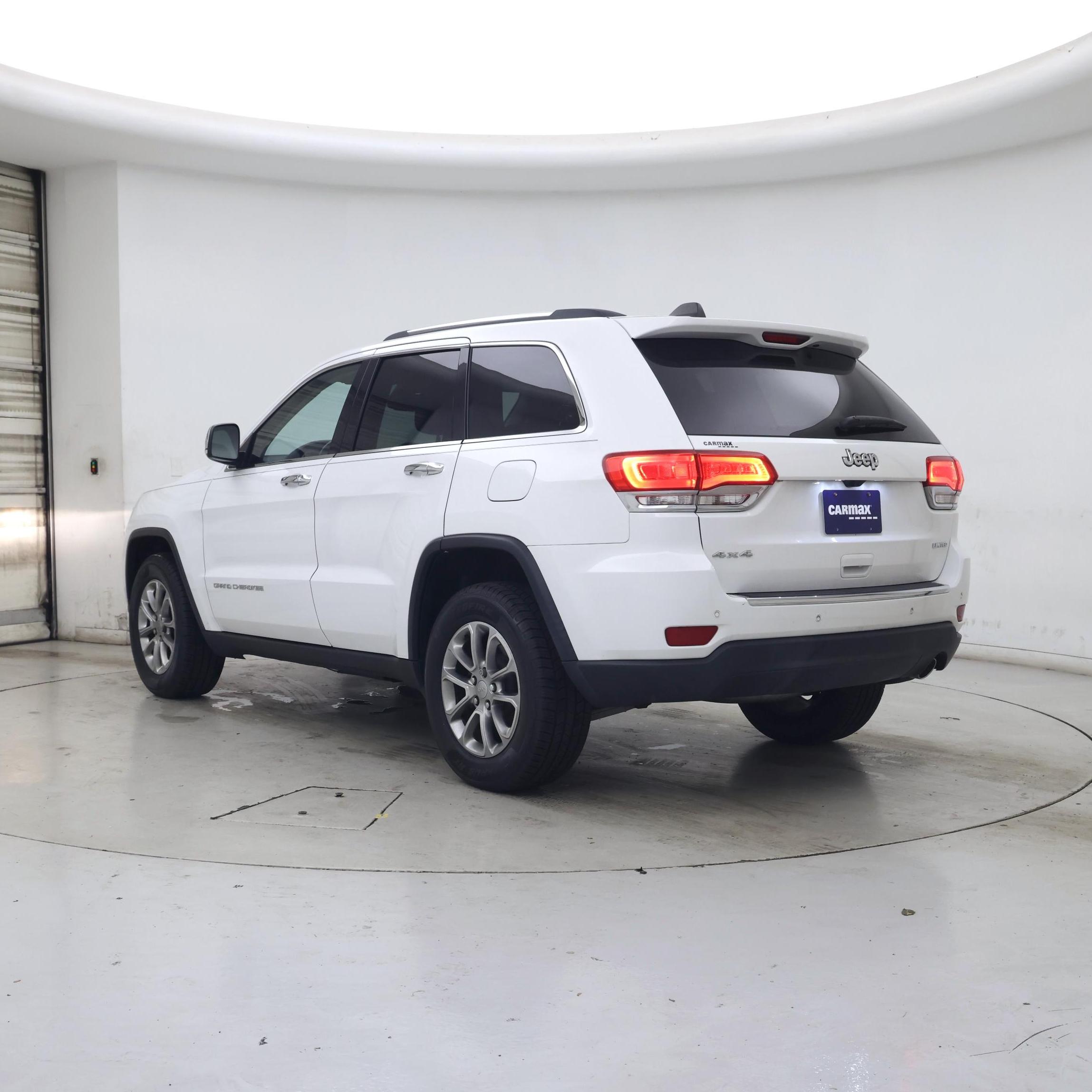 Thumbnail: 2015 Jeep Grand Cherokee - 2