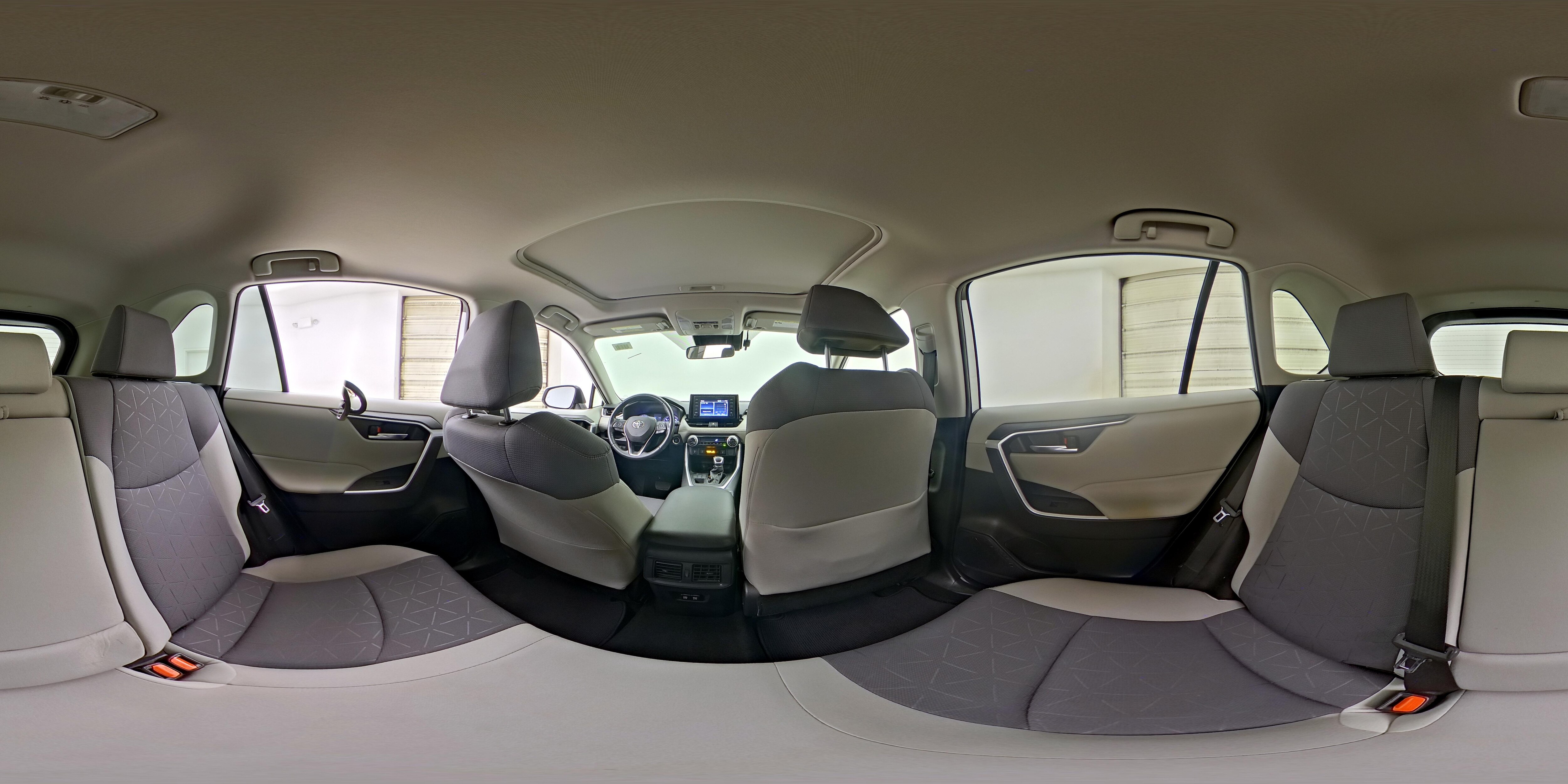 2019 Toyota RAV4 XLE - Photo 26
